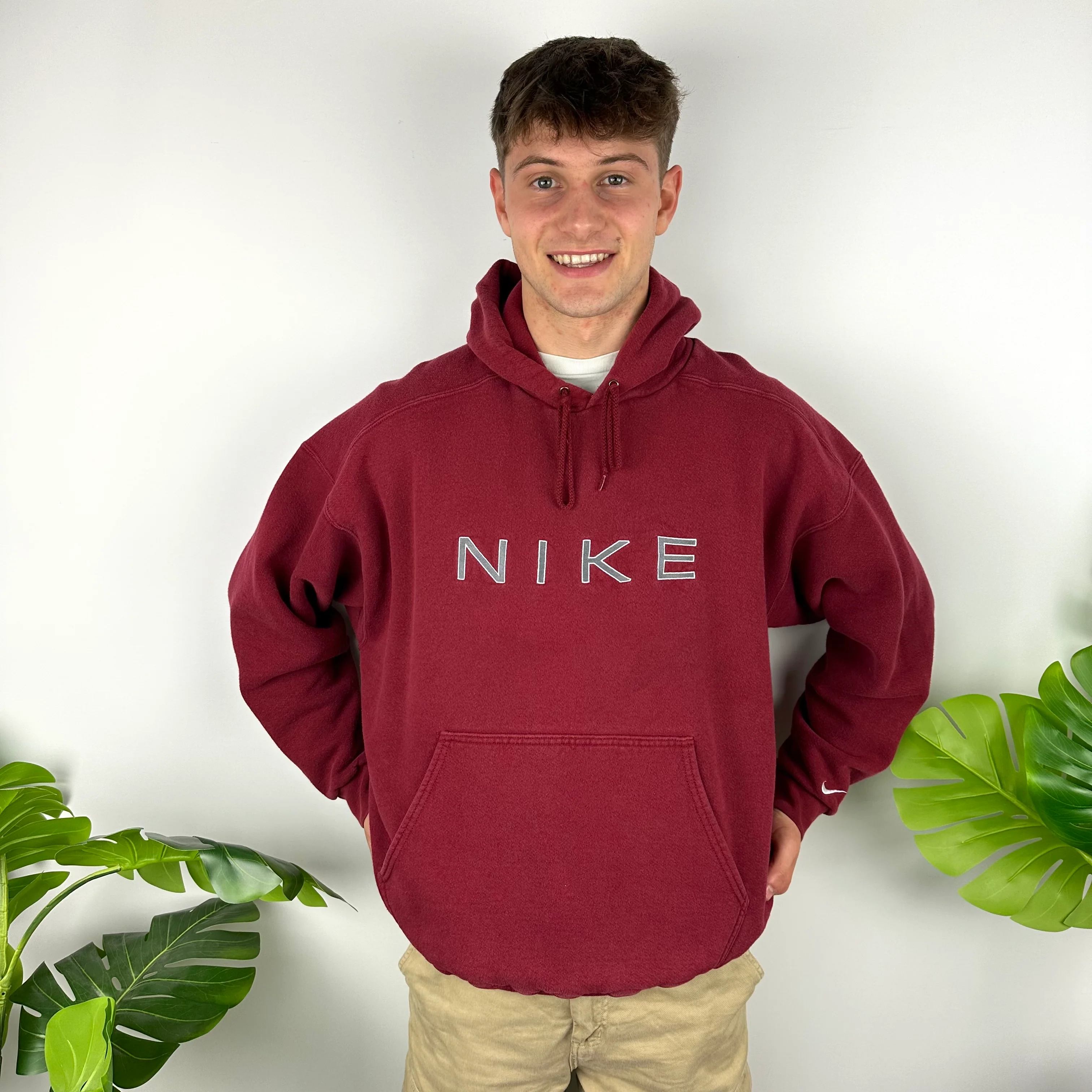 Nike Red Embroidered Spell Out Hoodie (XL)