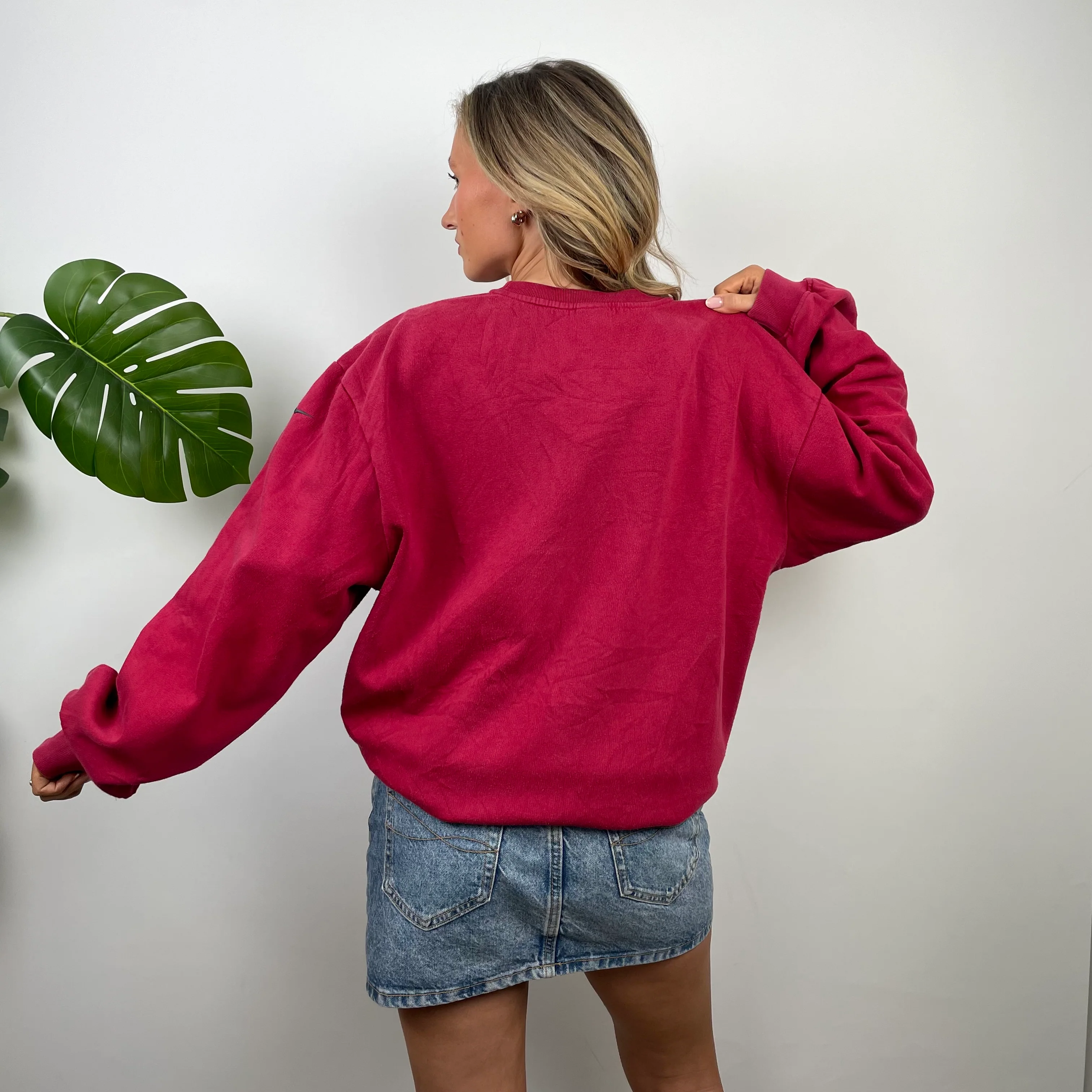 Nike Red Embroidered Swoosh Sweatshirt (L) - Image 4