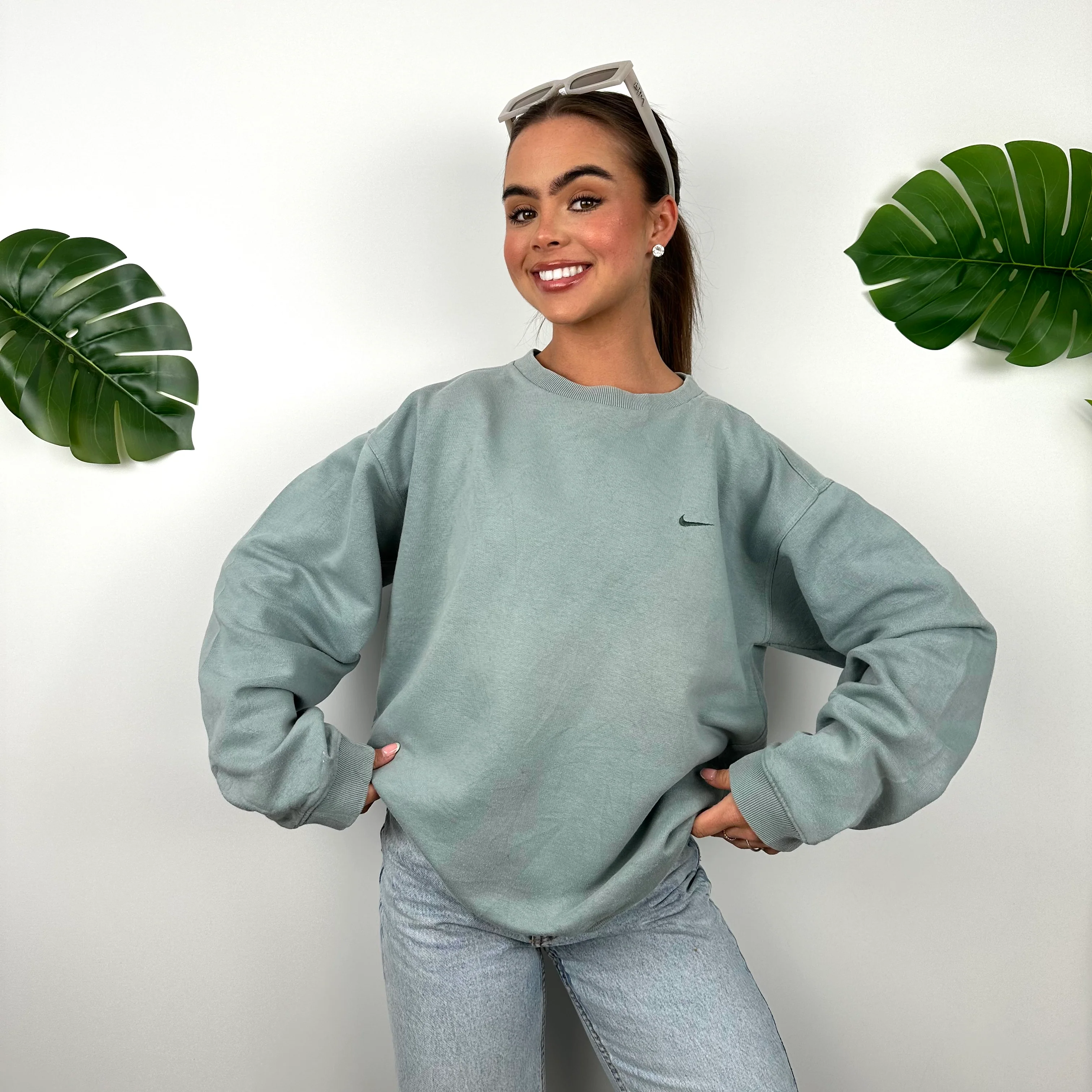 Nike Sage Green Embroidered Swoosh Sweatshirt (M) - Image 6
