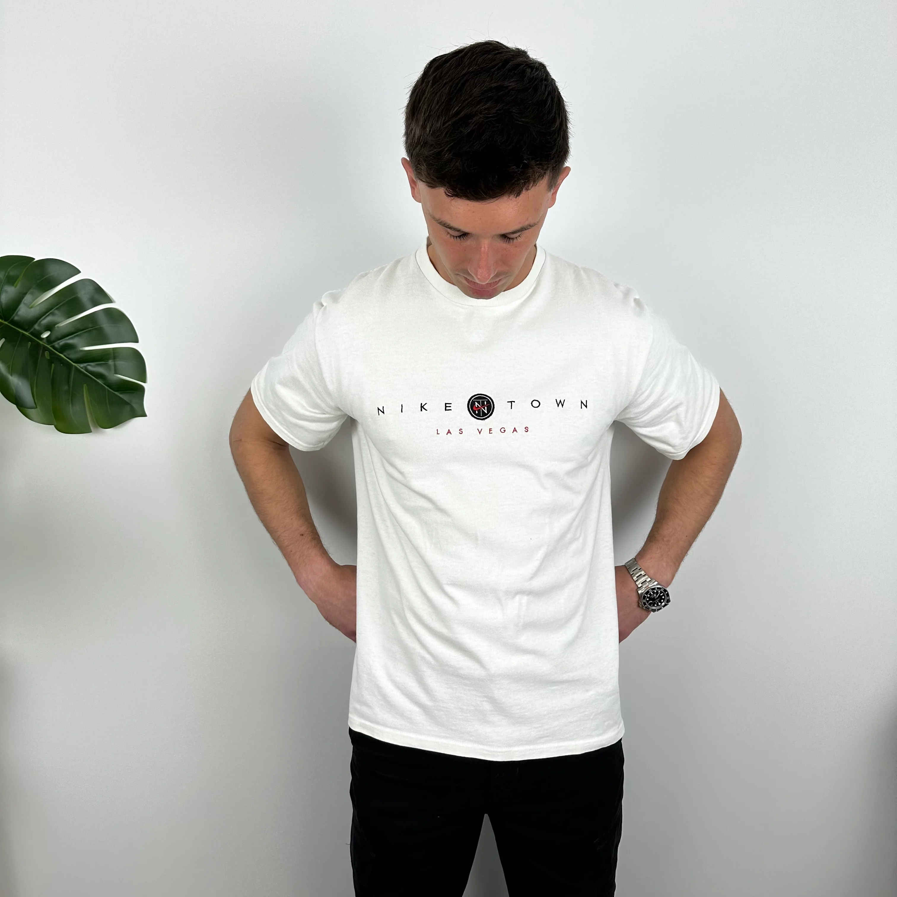 Nike Town Las Vegas White Embroidered Spell Out T Shirt (M) - Image 4