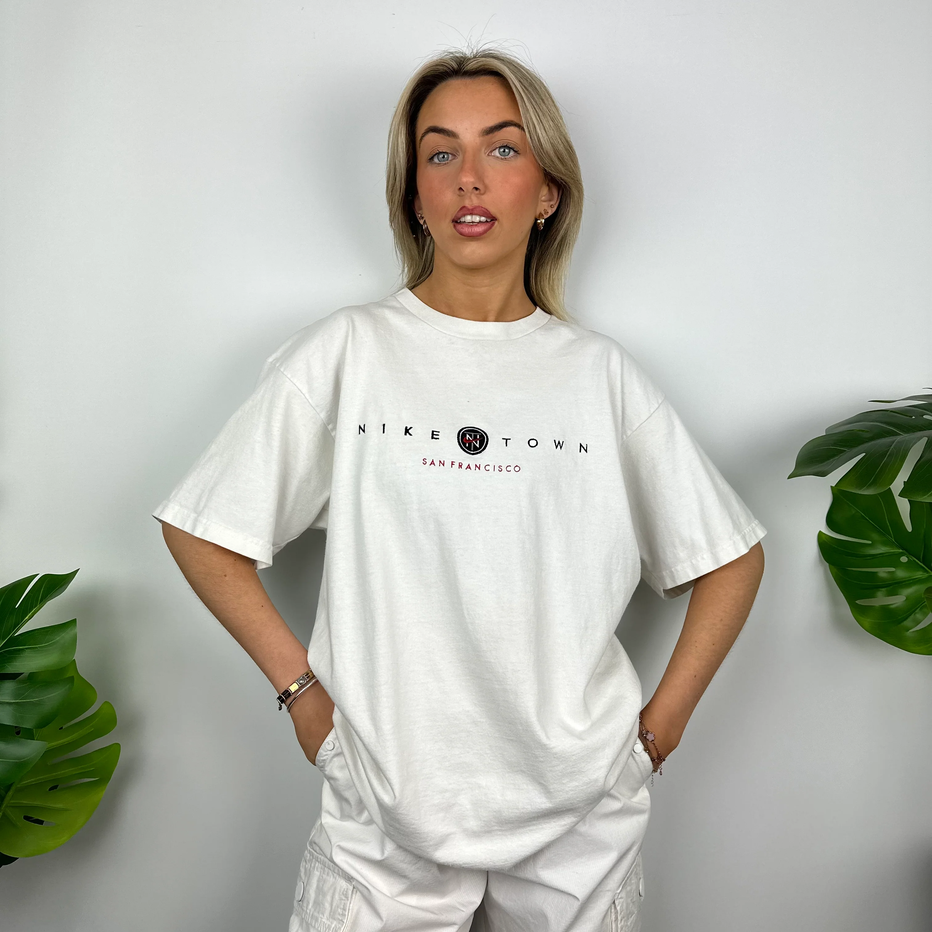 Nike Town San Francisco White Embroidered Spell Out T Shirt (L)