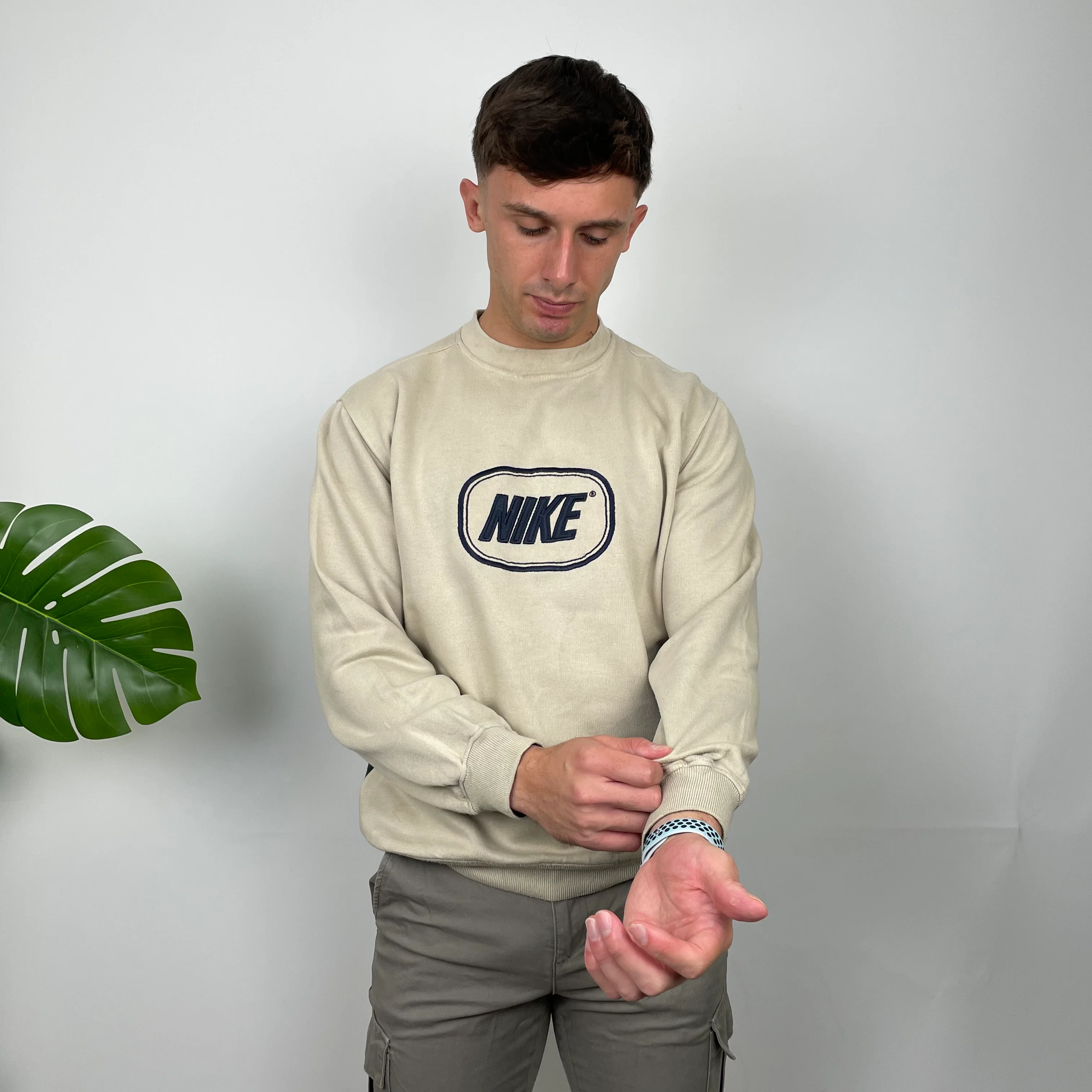 Nike Cream Embroidered Spell Out Sweatshirt (M) - Image 3