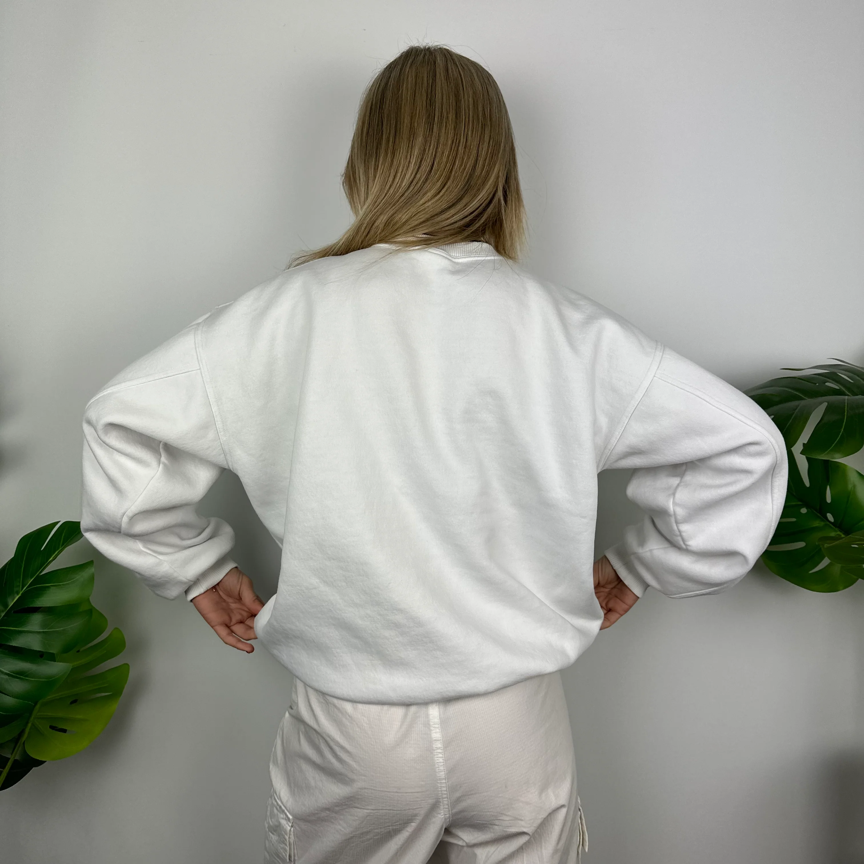 Nike White Embroidered Spell Out Sweatshirt (M) - Image 4