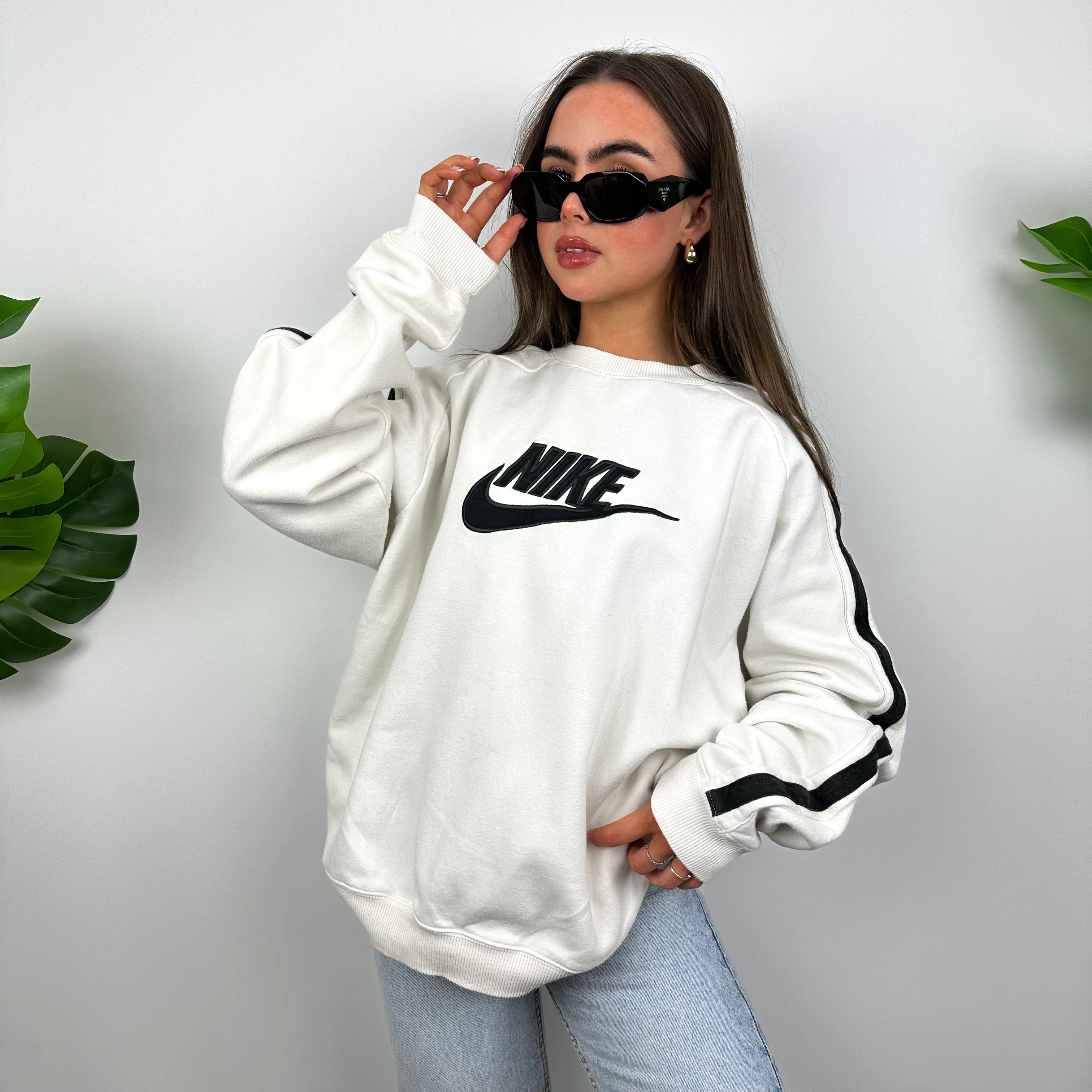 Nike White Embroidered Spell Out Sweatshirt (L) - Image 2