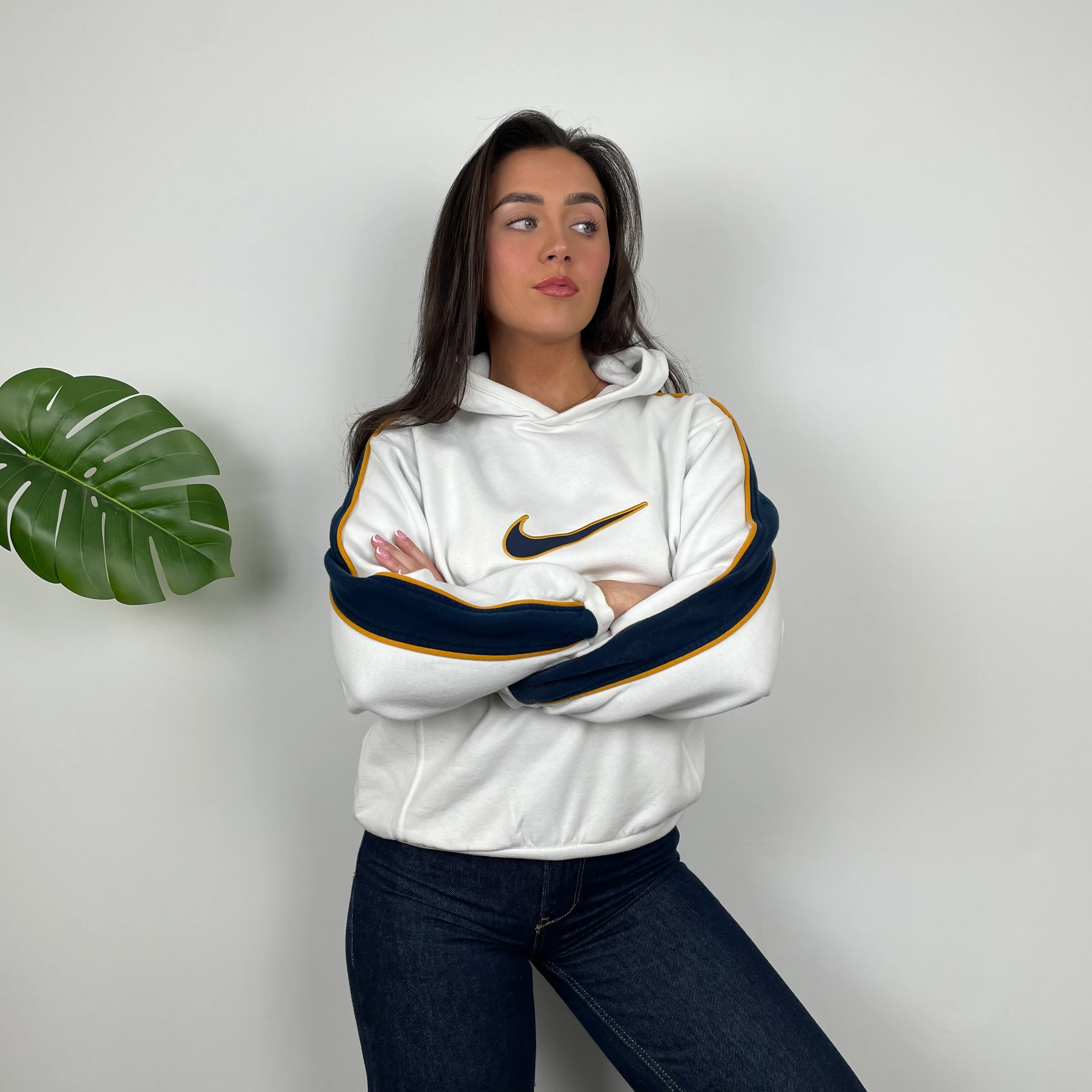 Nike White Embroidered Swoosh Hoodie (XS) - Image 6
