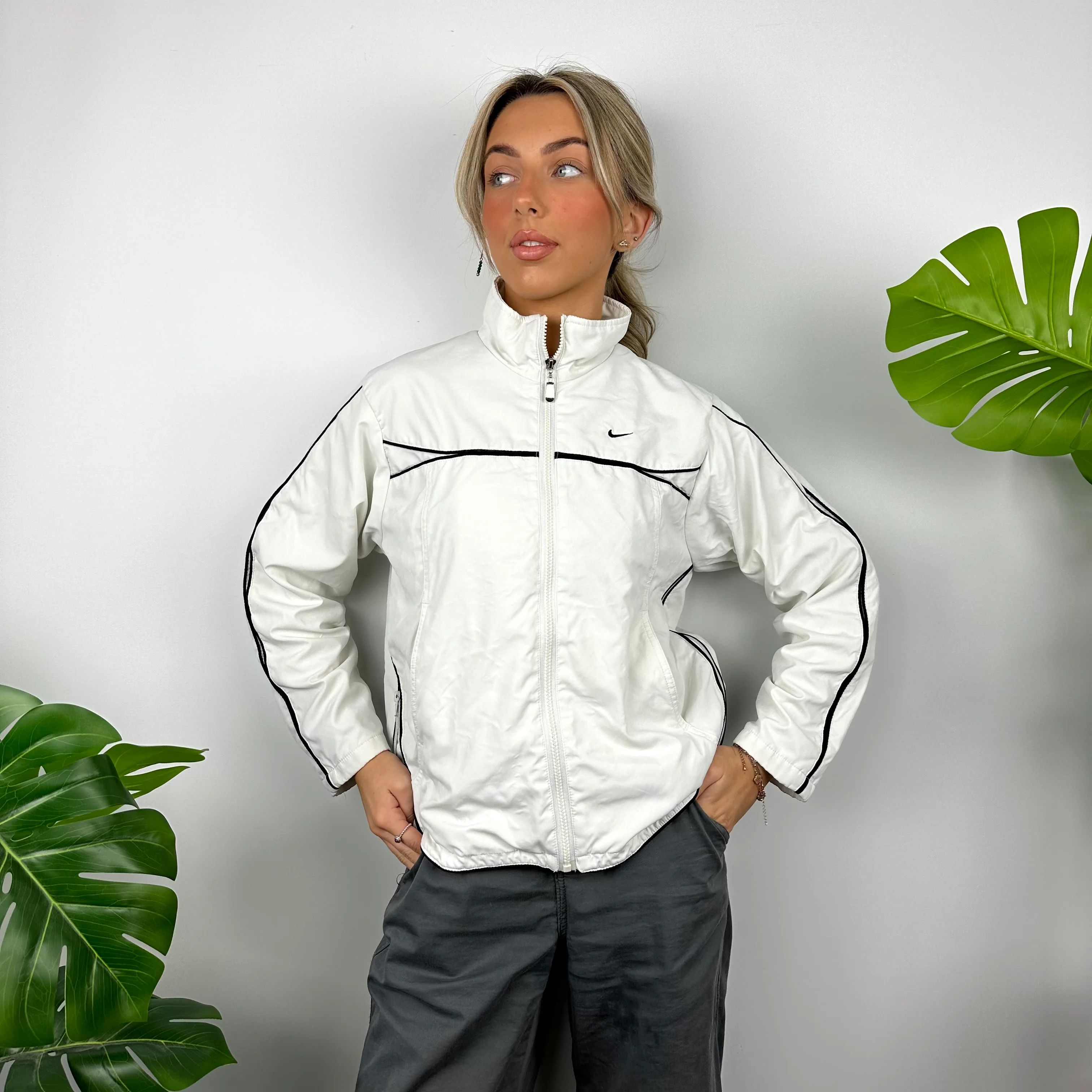 Nike White Embroidered Swoosh Windbreaker Jacket (M) - Image 6