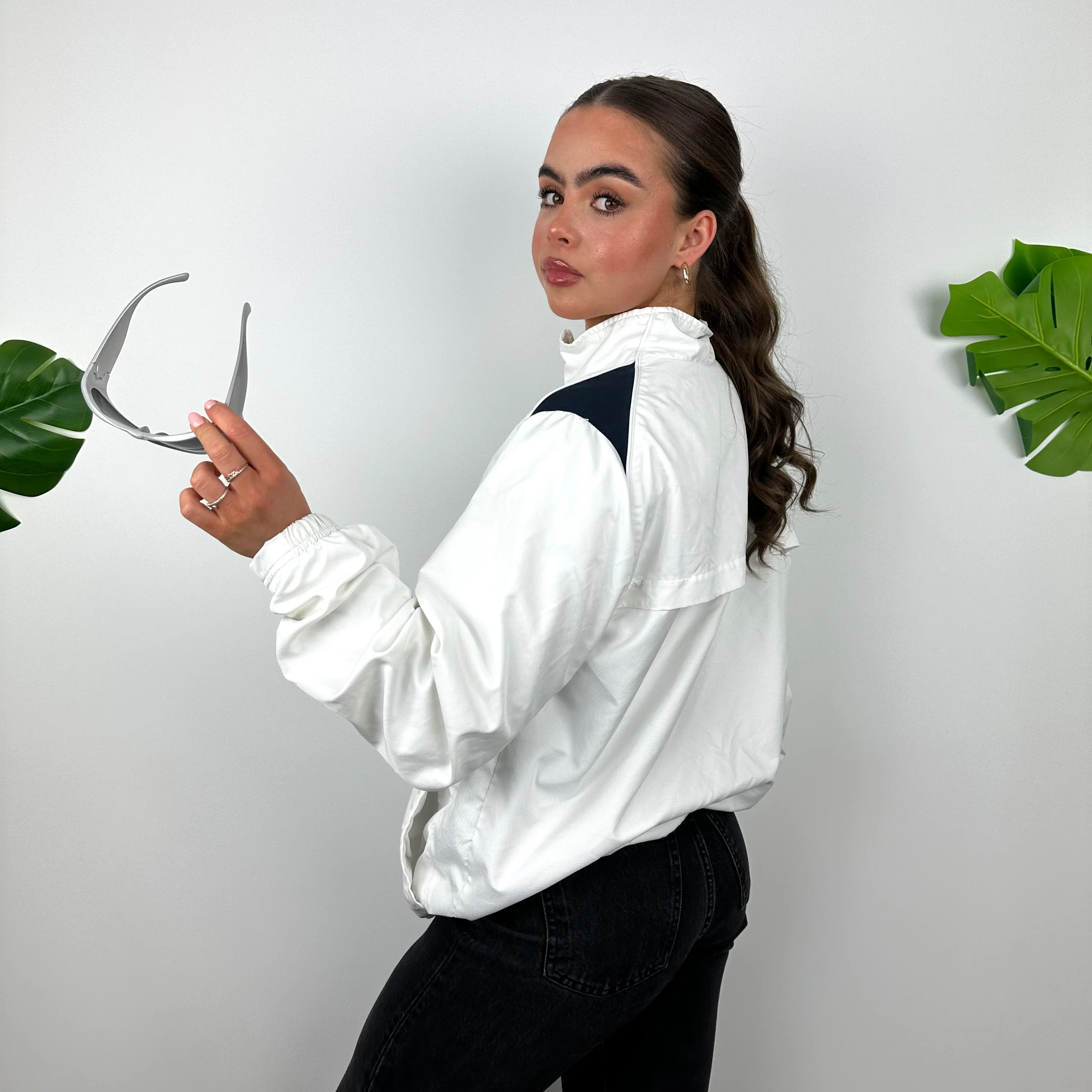 Nike White Embroidered Swoosh Windbreaker Jacket (M) - Image 8