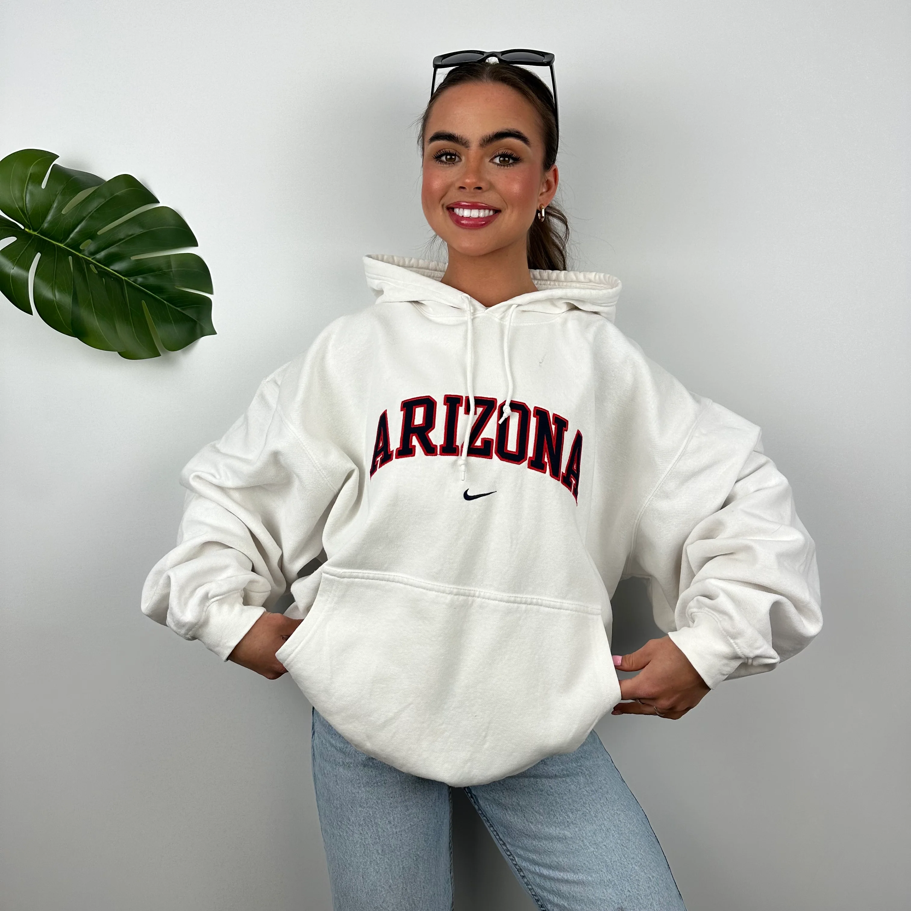 Nike x Arizona White Embroidered Spell Out Hoodie (XXL) - Image 6