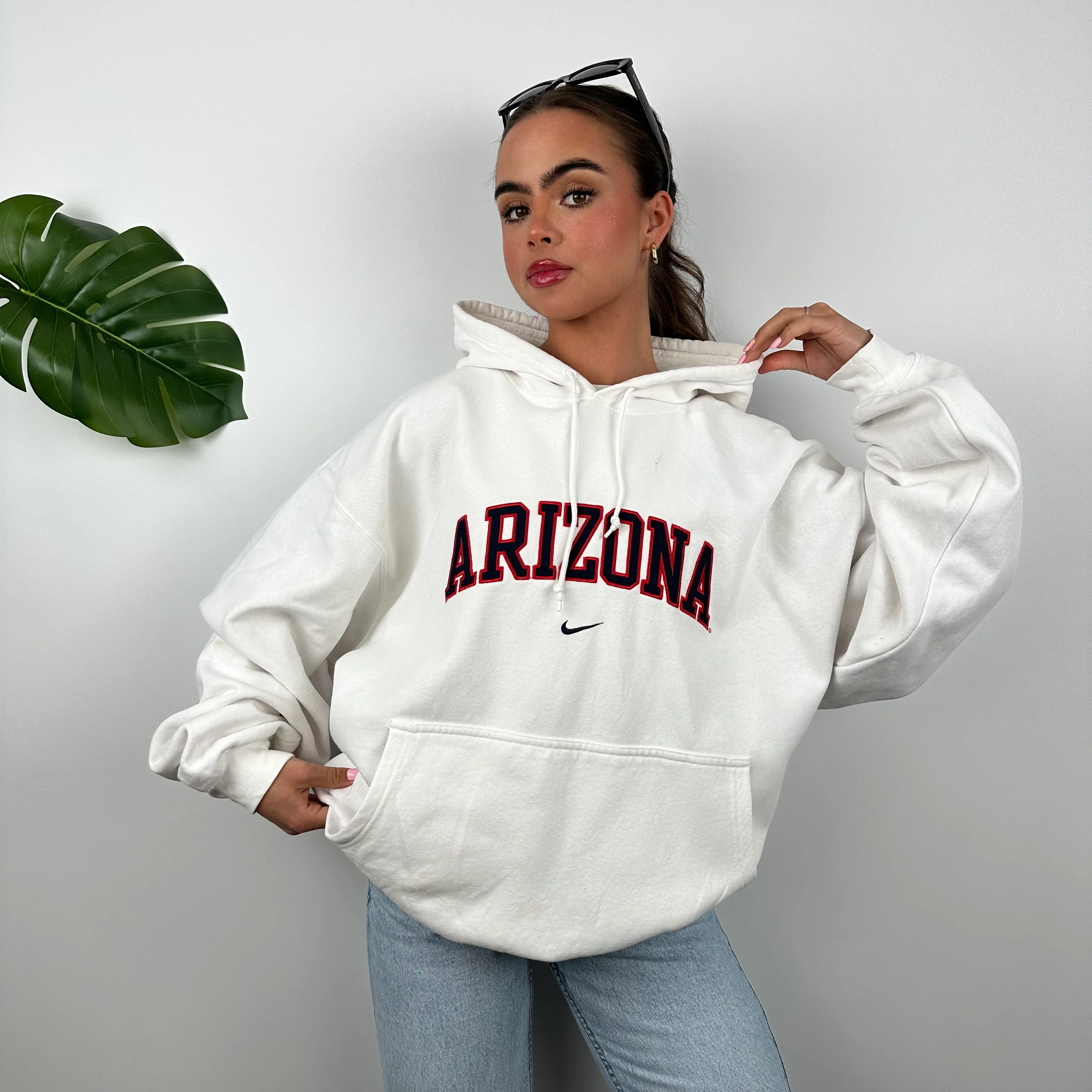 Nike x Arizona White Embroidered Spell Out Hoodie (XXL) - Image 7
