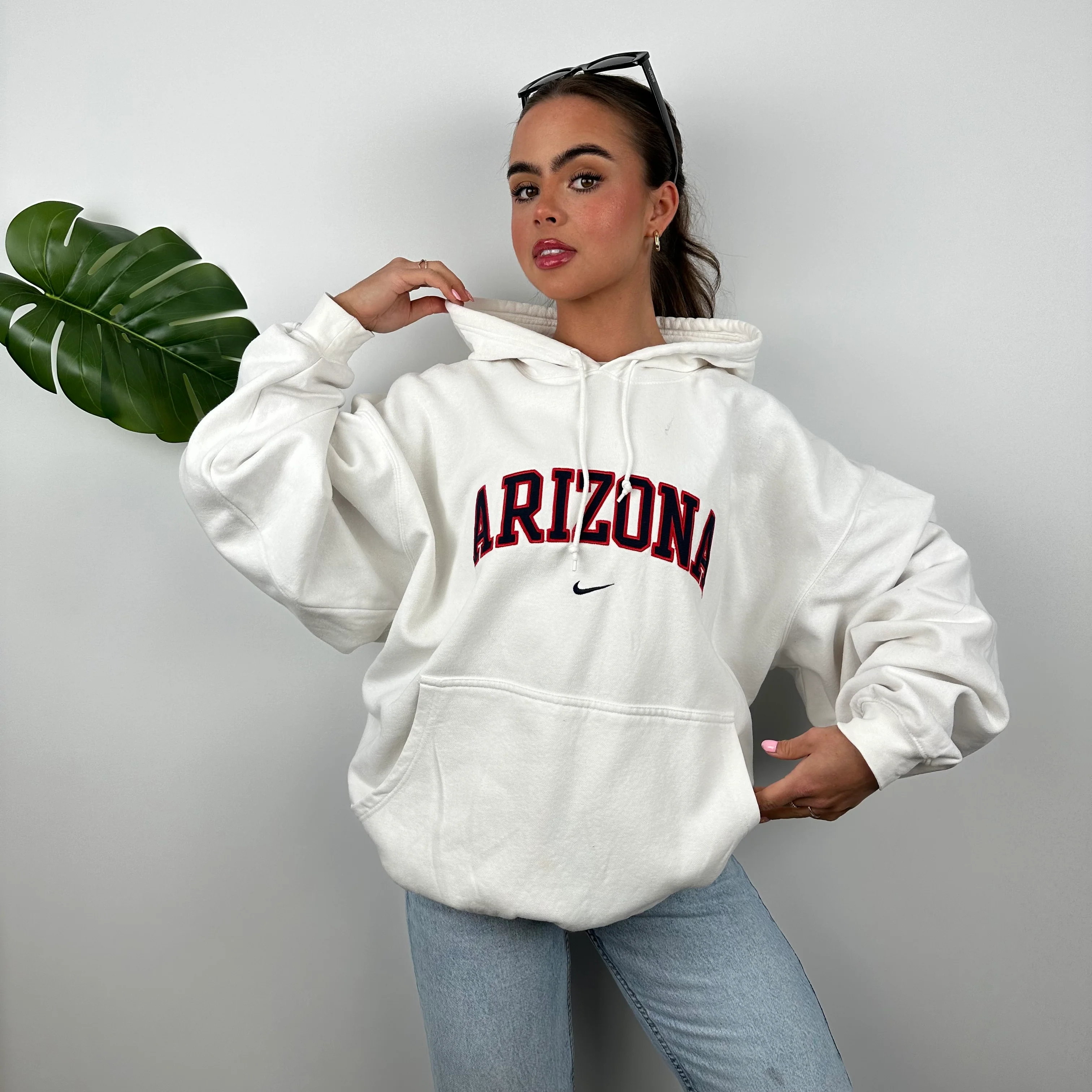 Nike x Arizona White Embroidered Spell Out Hoodie (XXL) - Image 8