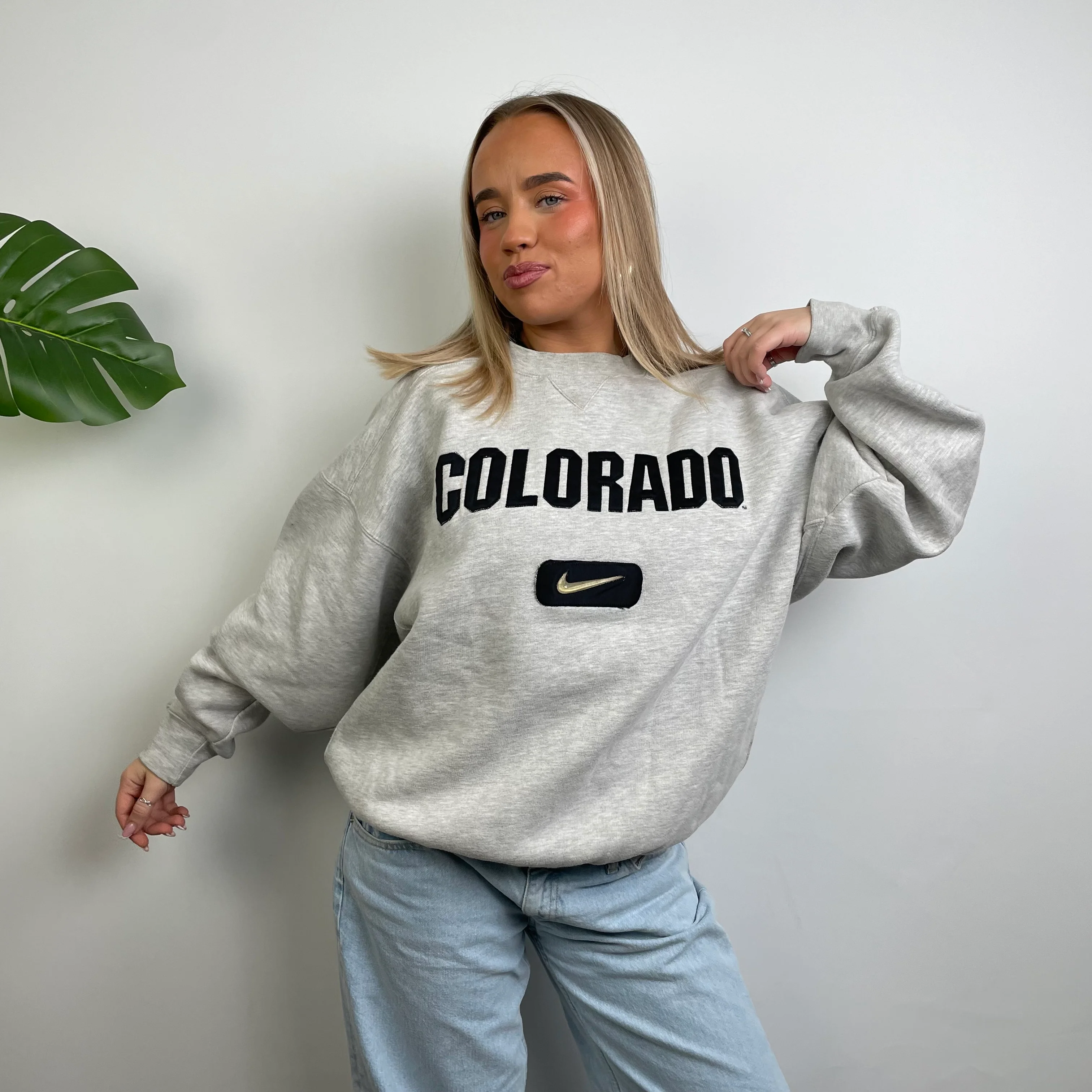Nike x Colorado RARE Grey Embroidered Spell Out Sweatshirt (L) - Image 2