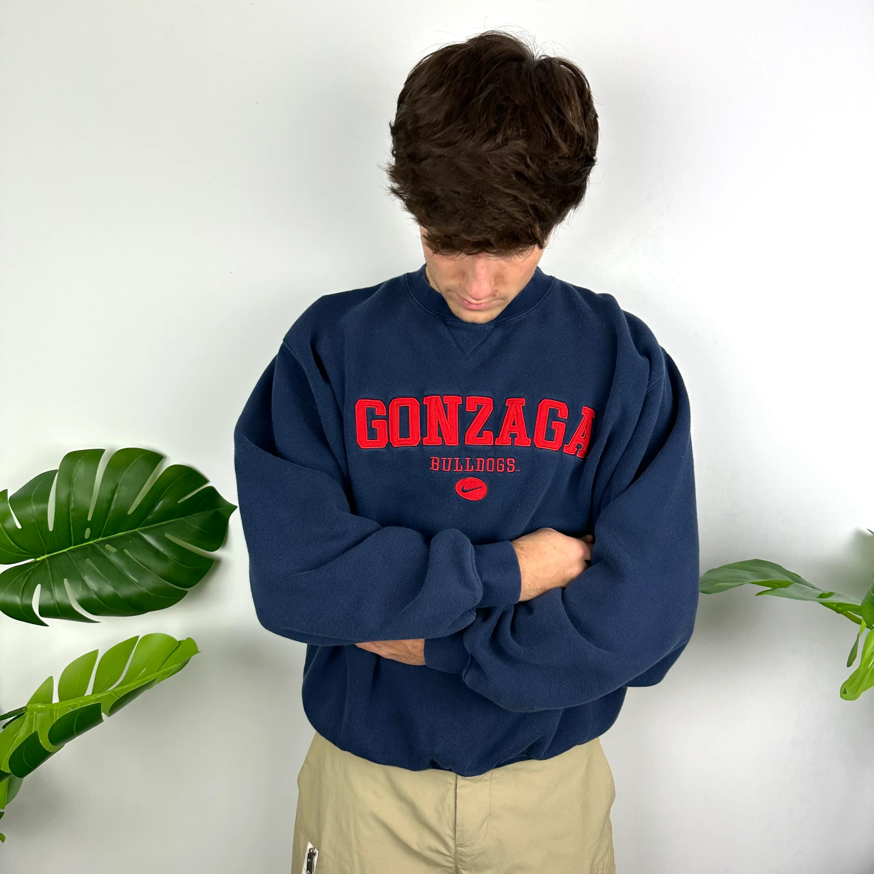 Nike x Gonzaga Bulldogs Navy Embroidered Spell Out Sweatshirt (M) - Image 4