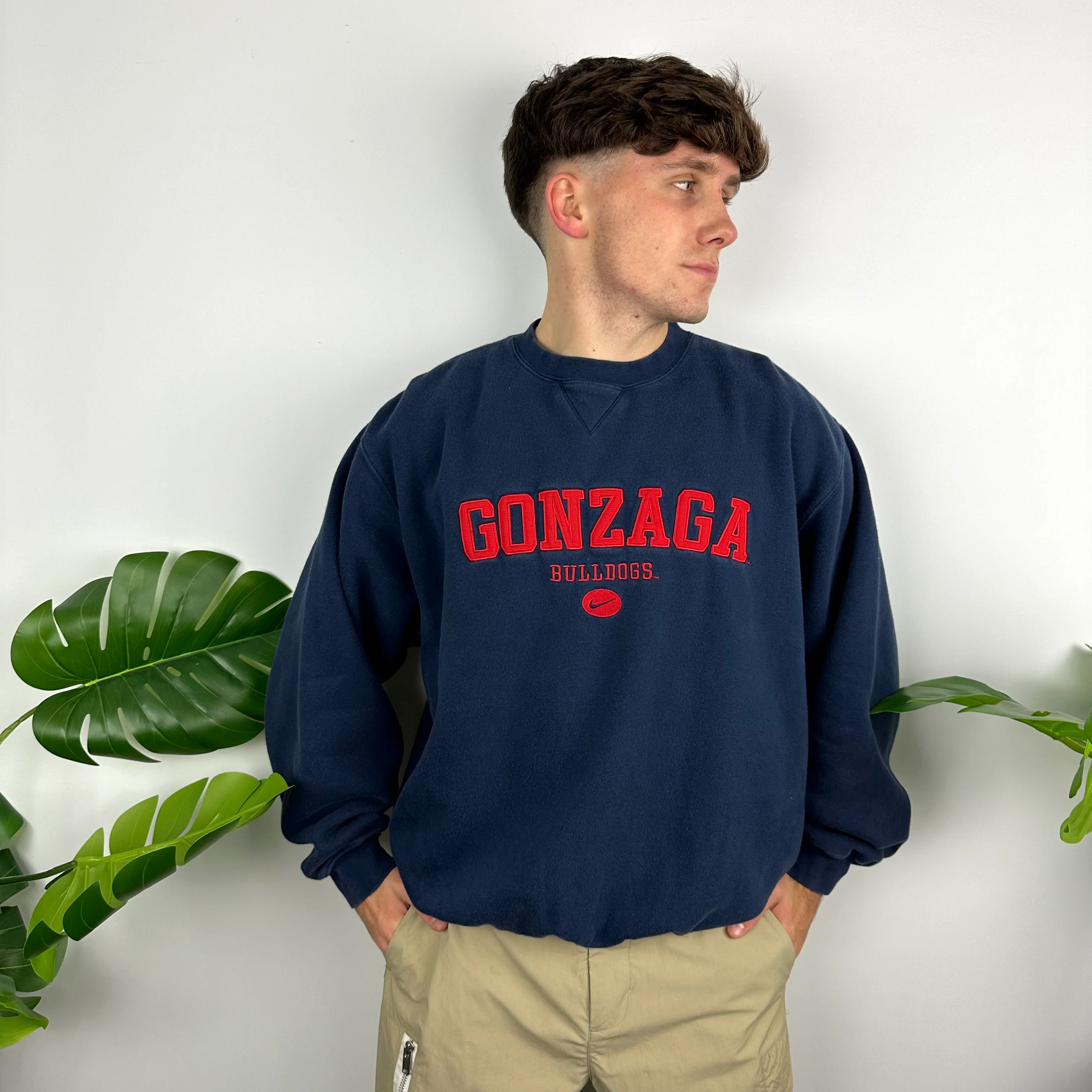 Nike x Gonzaga Bulldogs Navy Embroidered Spell Out Sweatshirt (M) - Image 7