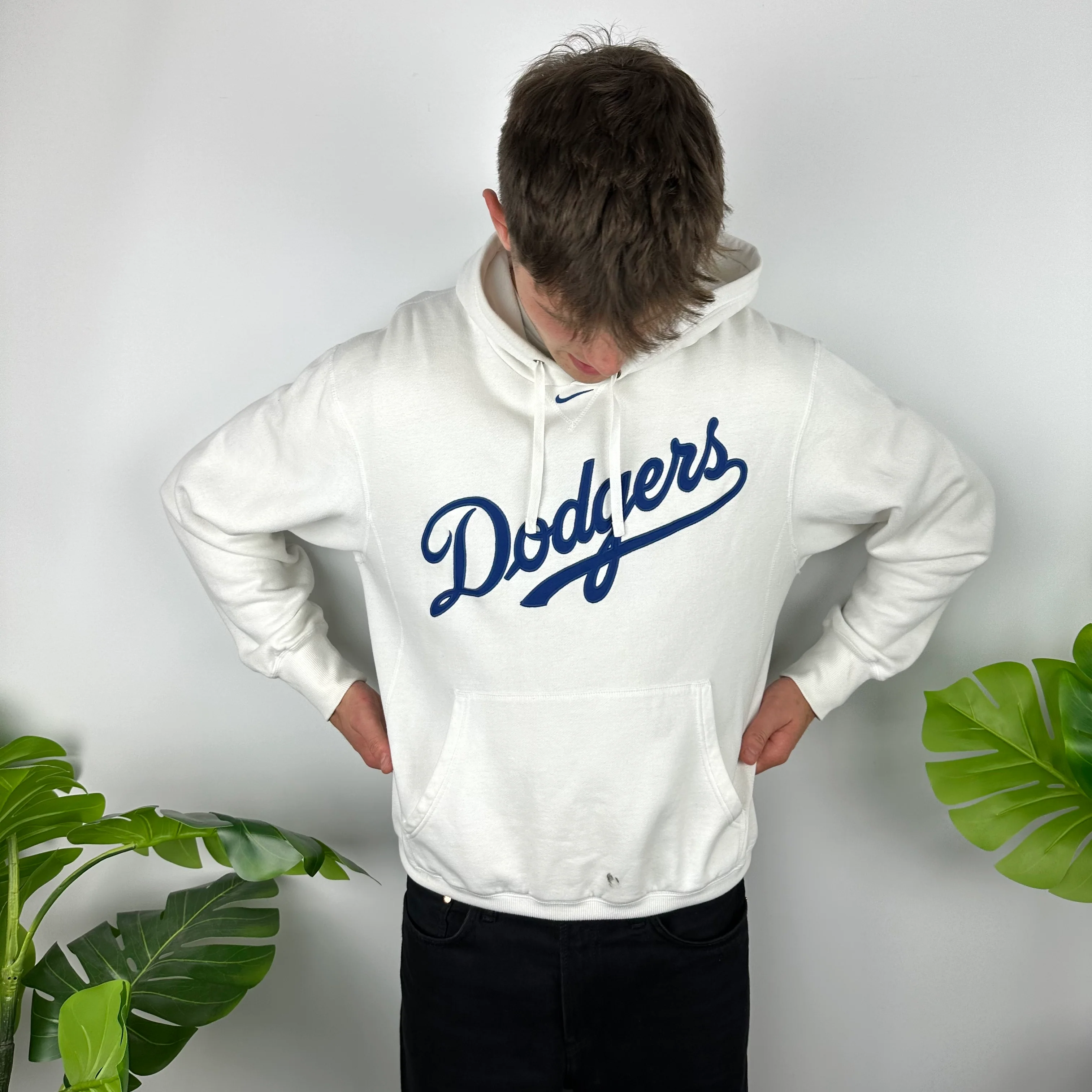 Nike X Los Angeles Dodgers White Embroidered Spell Out Hoodie (M) - Image 6