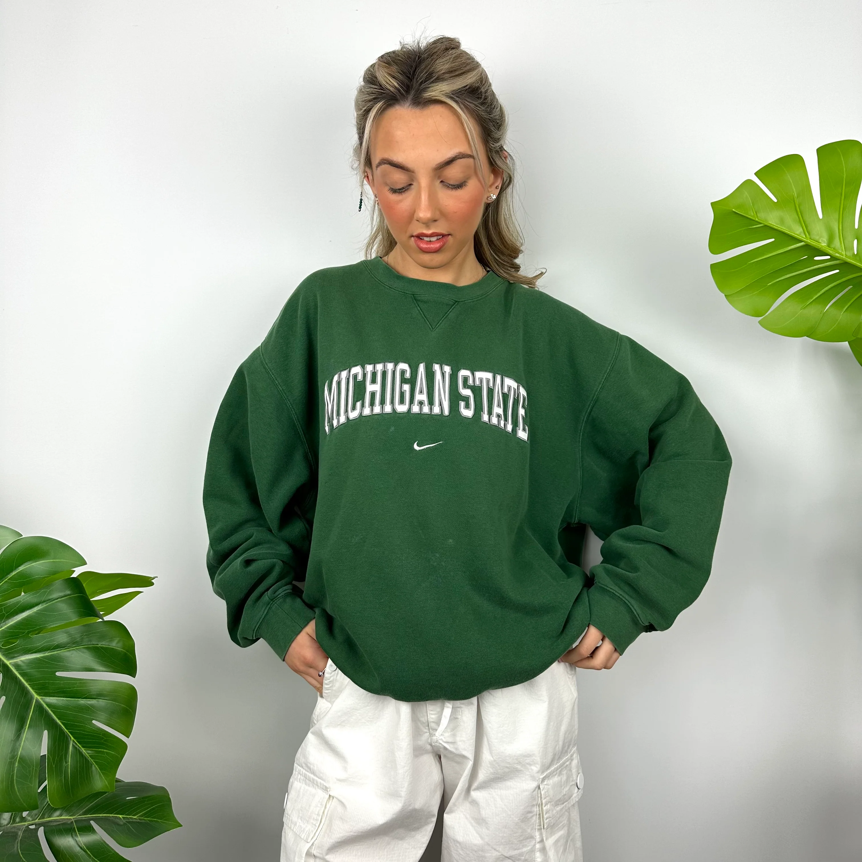 Nike x Michigan State RARE Green Embroidered Spell Out Sweatshirt (L) - Image 4