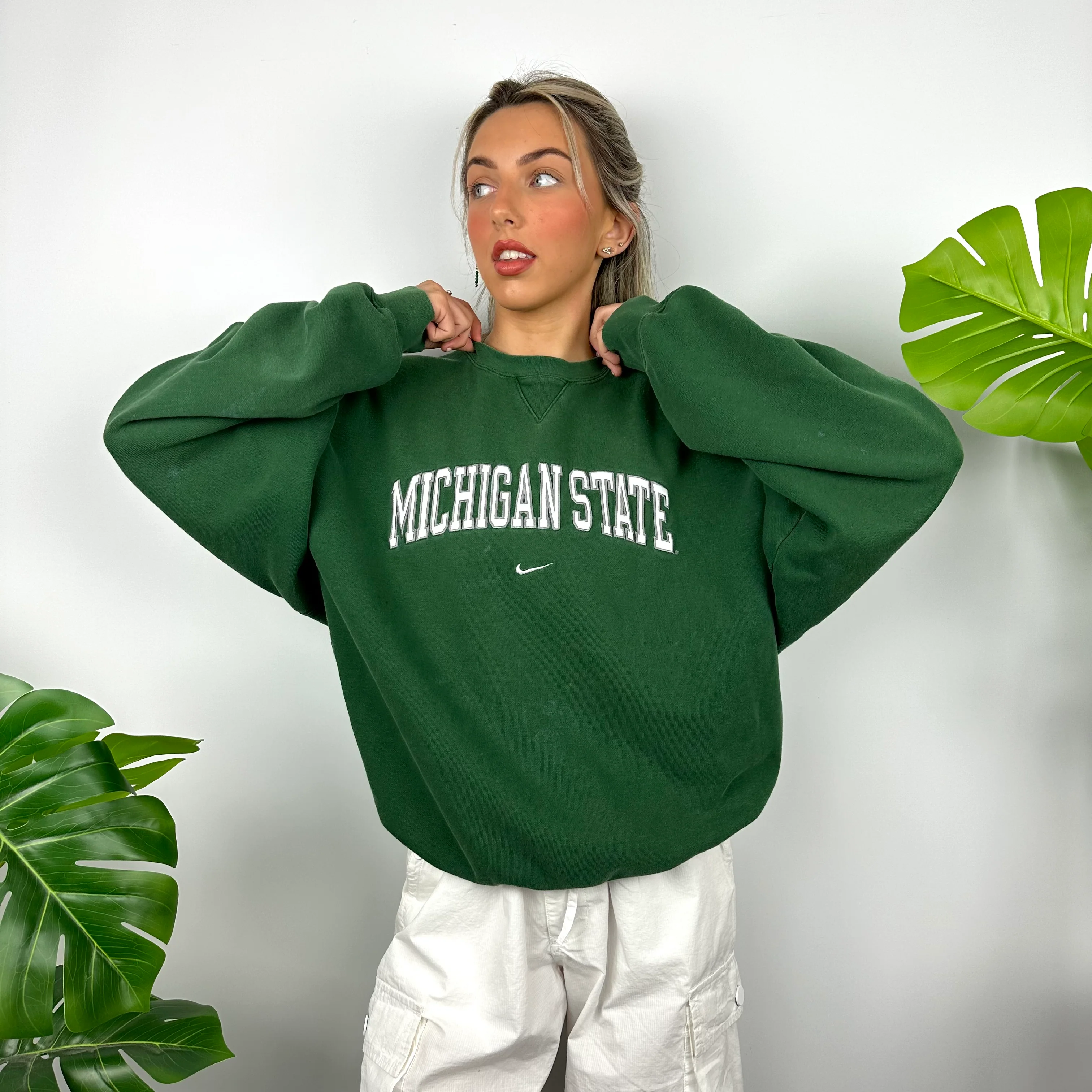 Nike x Michigan State RARE Green Embroidered Spell Out Sweatshirt (L) - Image 7