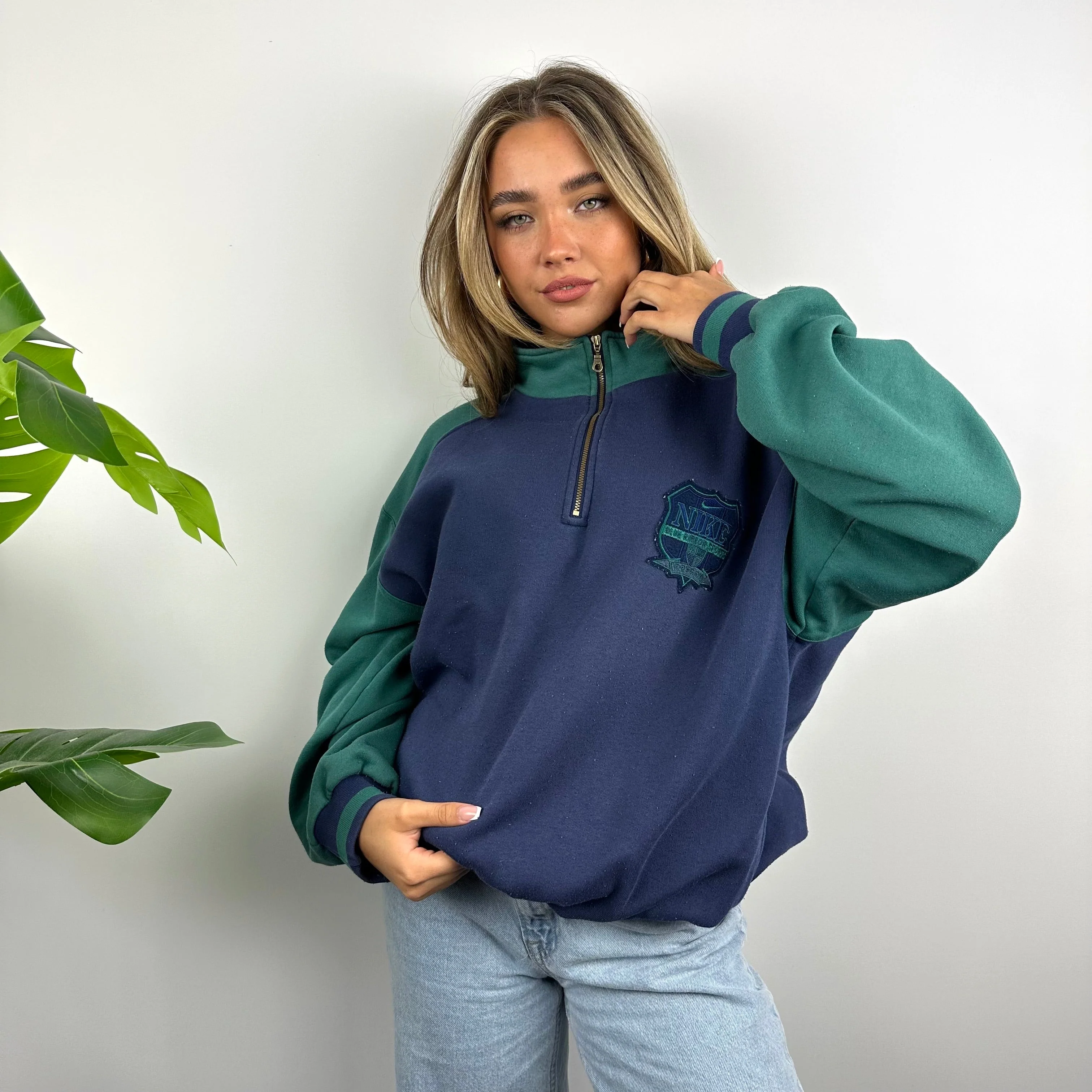 Nike x Oregon Sports RARE Navy & Green Embroidered Spell Out Quarter Zip Sweatshirt (L) - Image 5