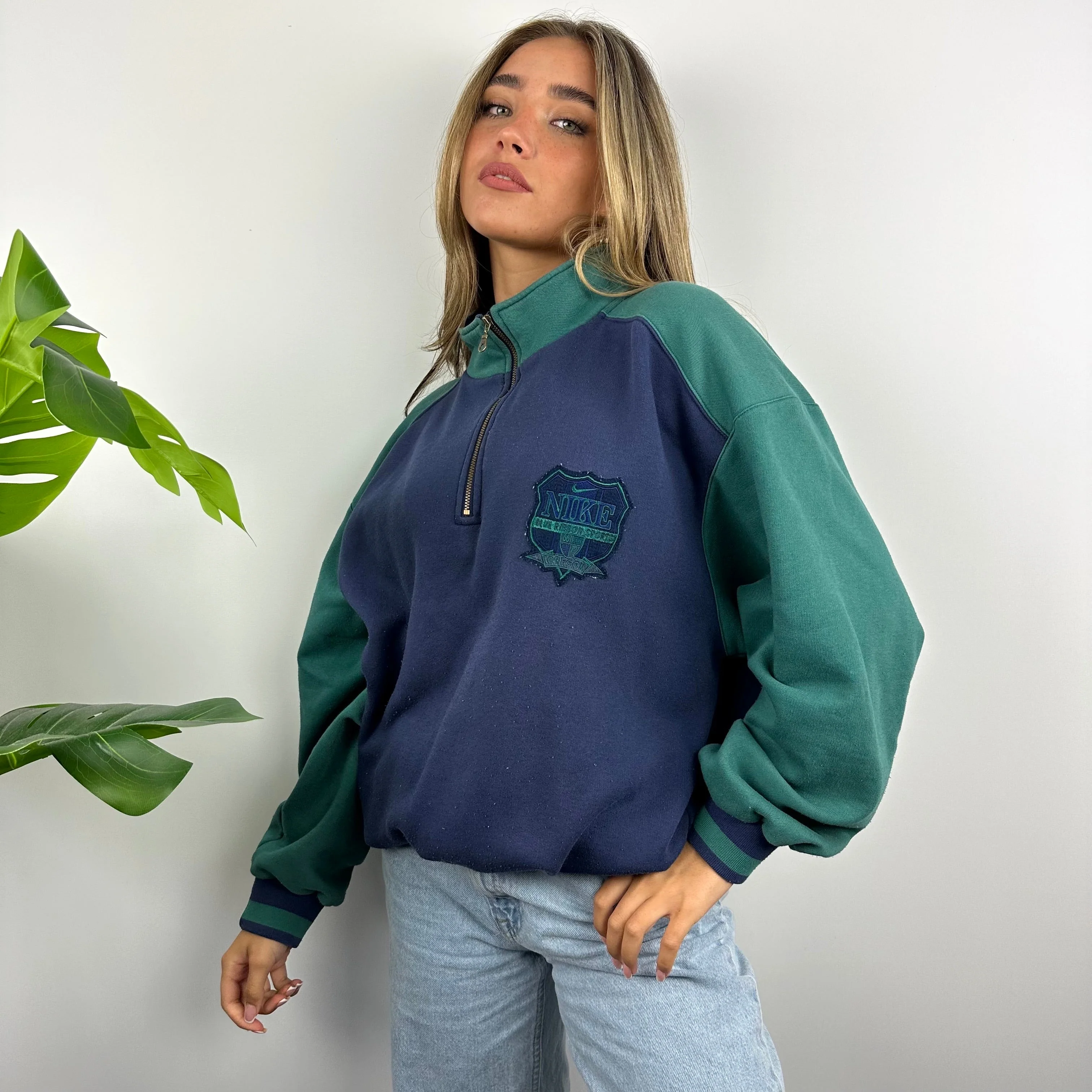 Nike x Oregon Sports RARE Navy & Green Embroidered Spell Out Quarter Zip Sweatshirt (L) - Image 7