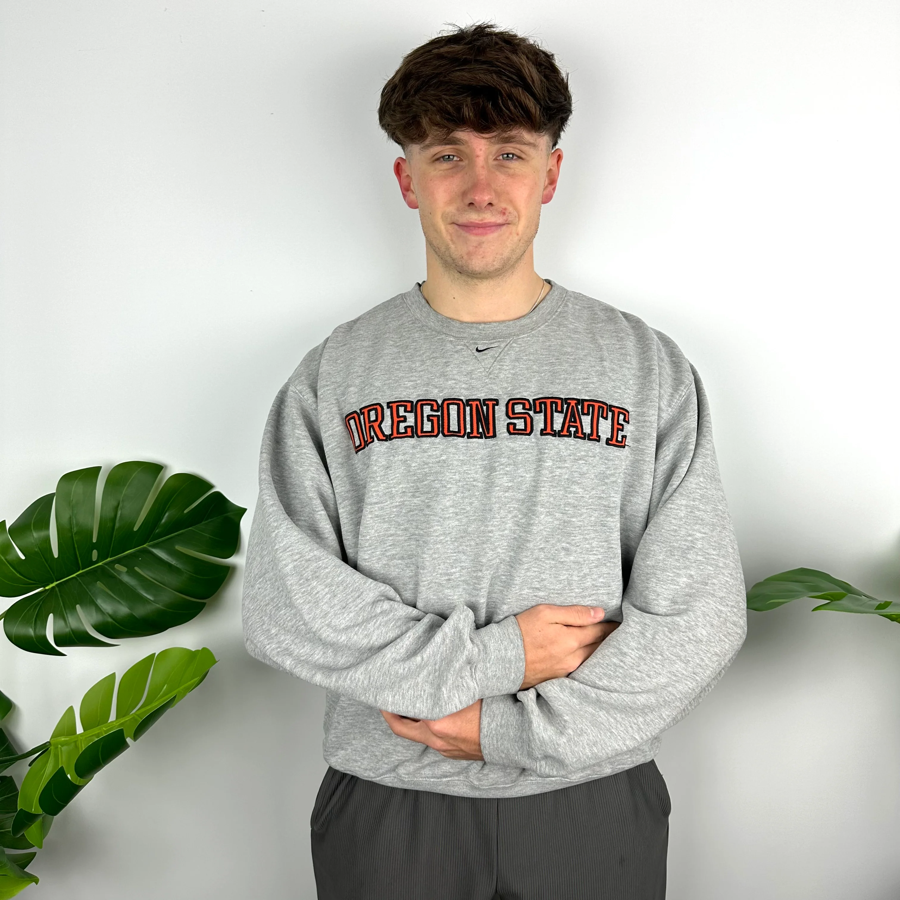 Nike x Oregon State Grey Embroidered Spell Out Sweatshirt (L) - Image 7