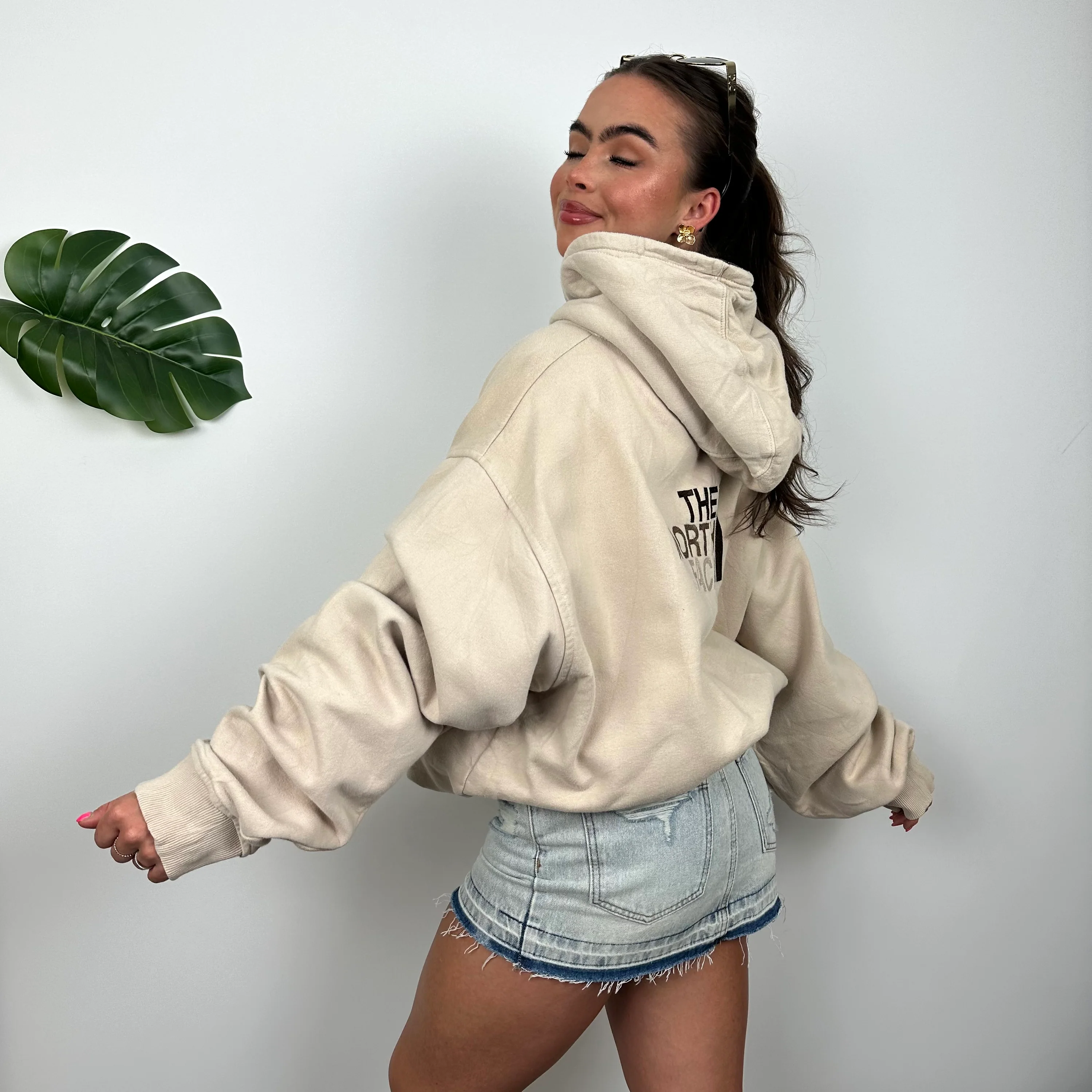 North Face Cream Spell Out Hoodie (XXL) - Image 5