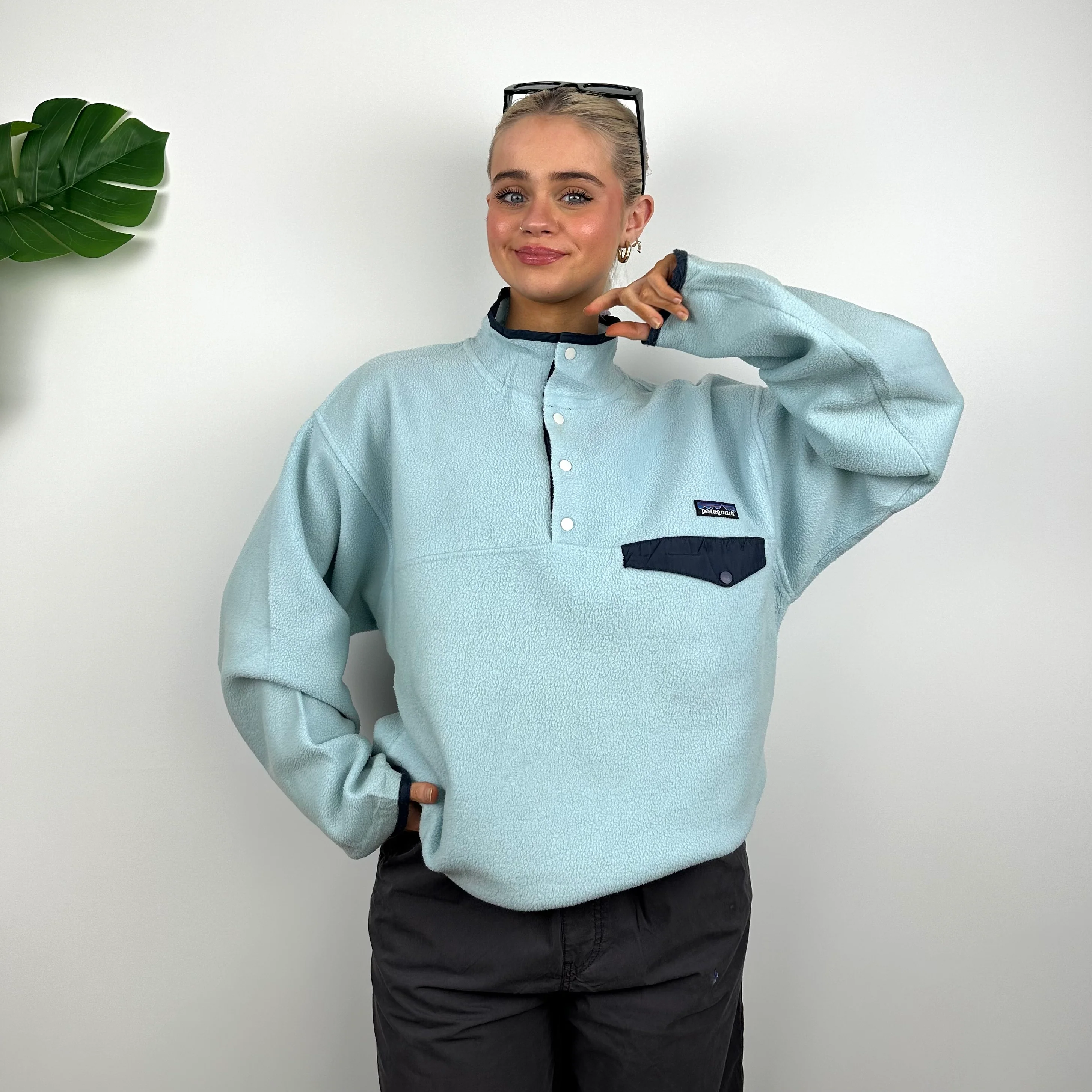 Patagonia Baby Blue Embroidered Spell Out Teddy Bear Fleece Button Sweatshirt (L) - Image 2