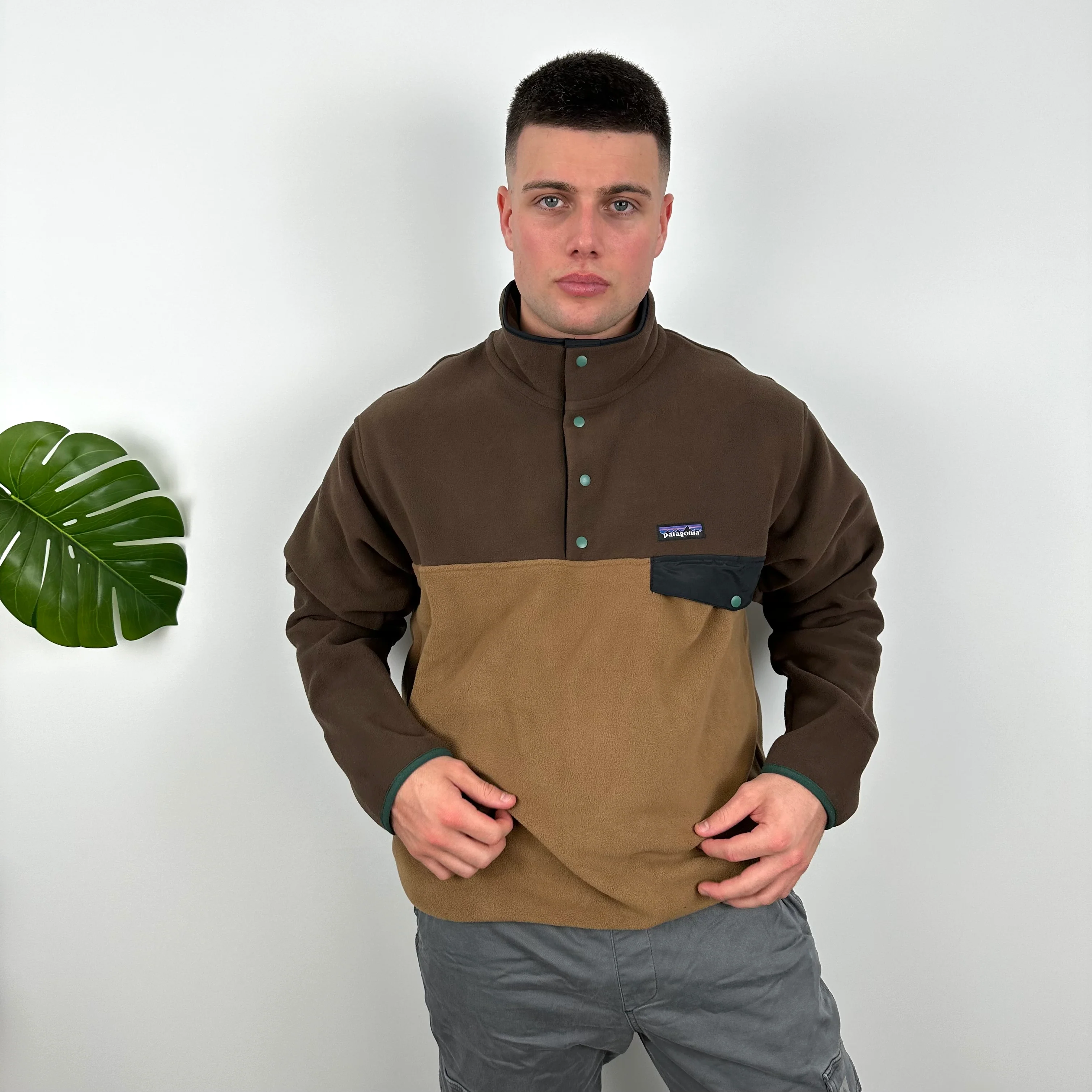 Patagonia Brown Embroidered Spell Out Teddy Bear Fleece Sweatshirt (L) - Image 6