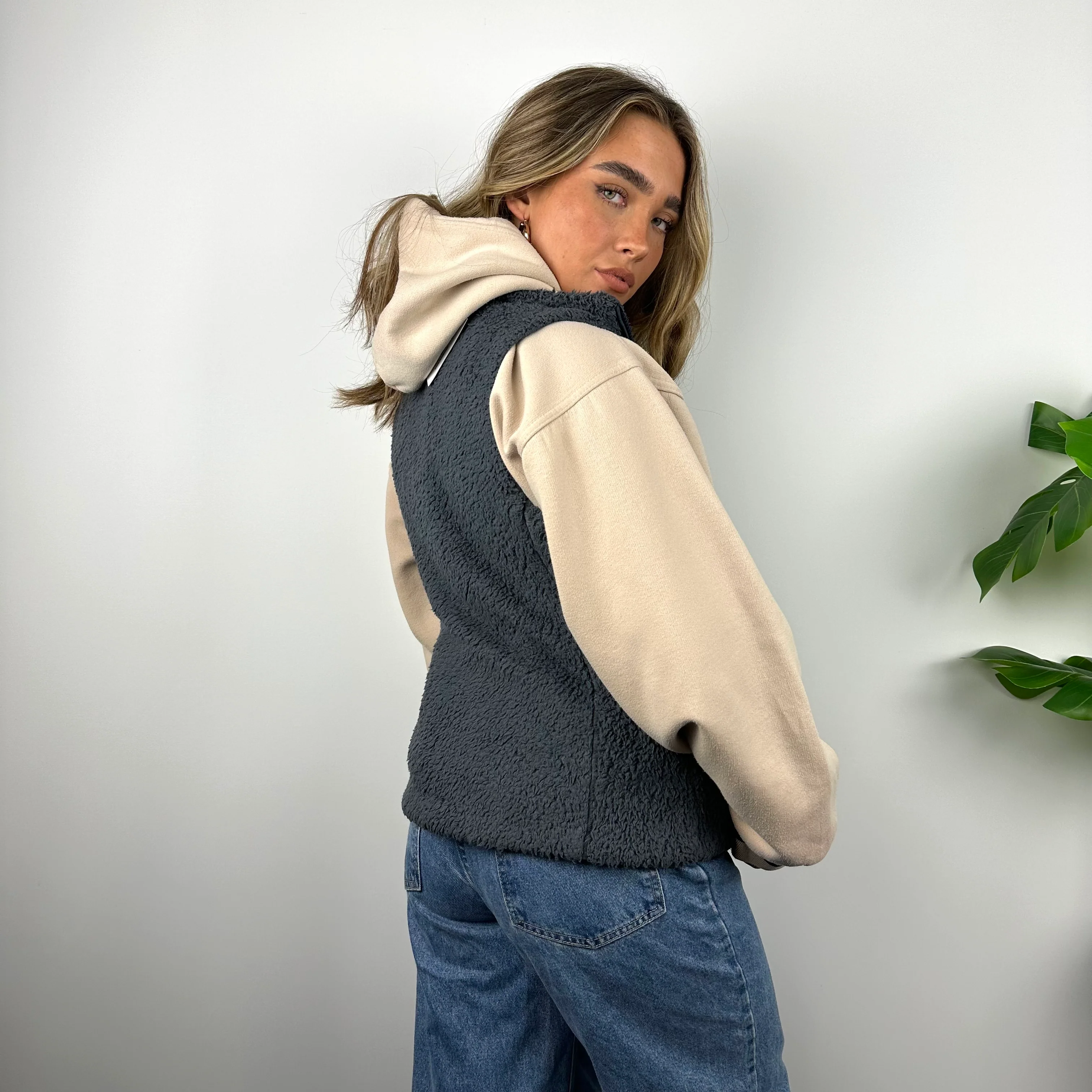 Patagonia Navy Embroidered Spell Out Teddy Bear Sherpa Fleece Gilet (S) - Image 7