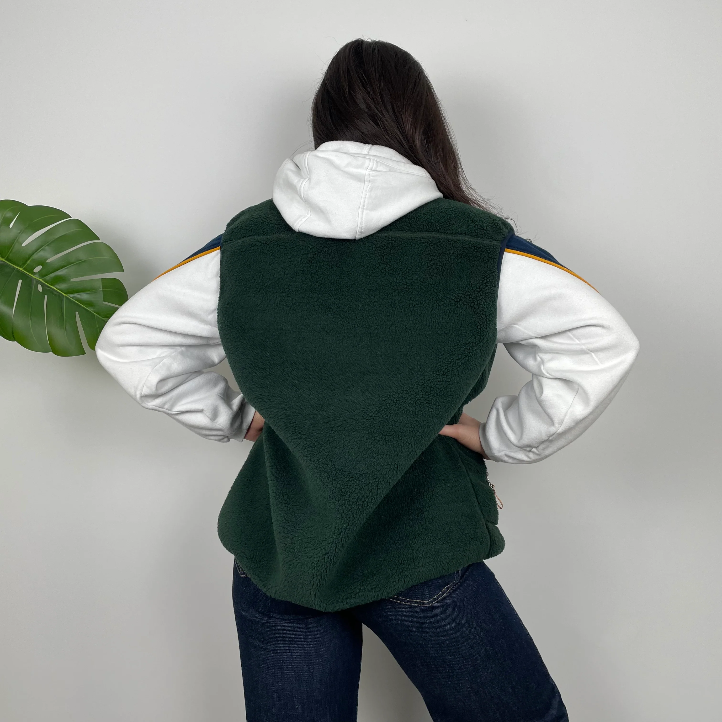 Patagonia RARE Green Embroidered Spell Out Teddy Bear Sherpa Fleece Gilet (M) - Image 6