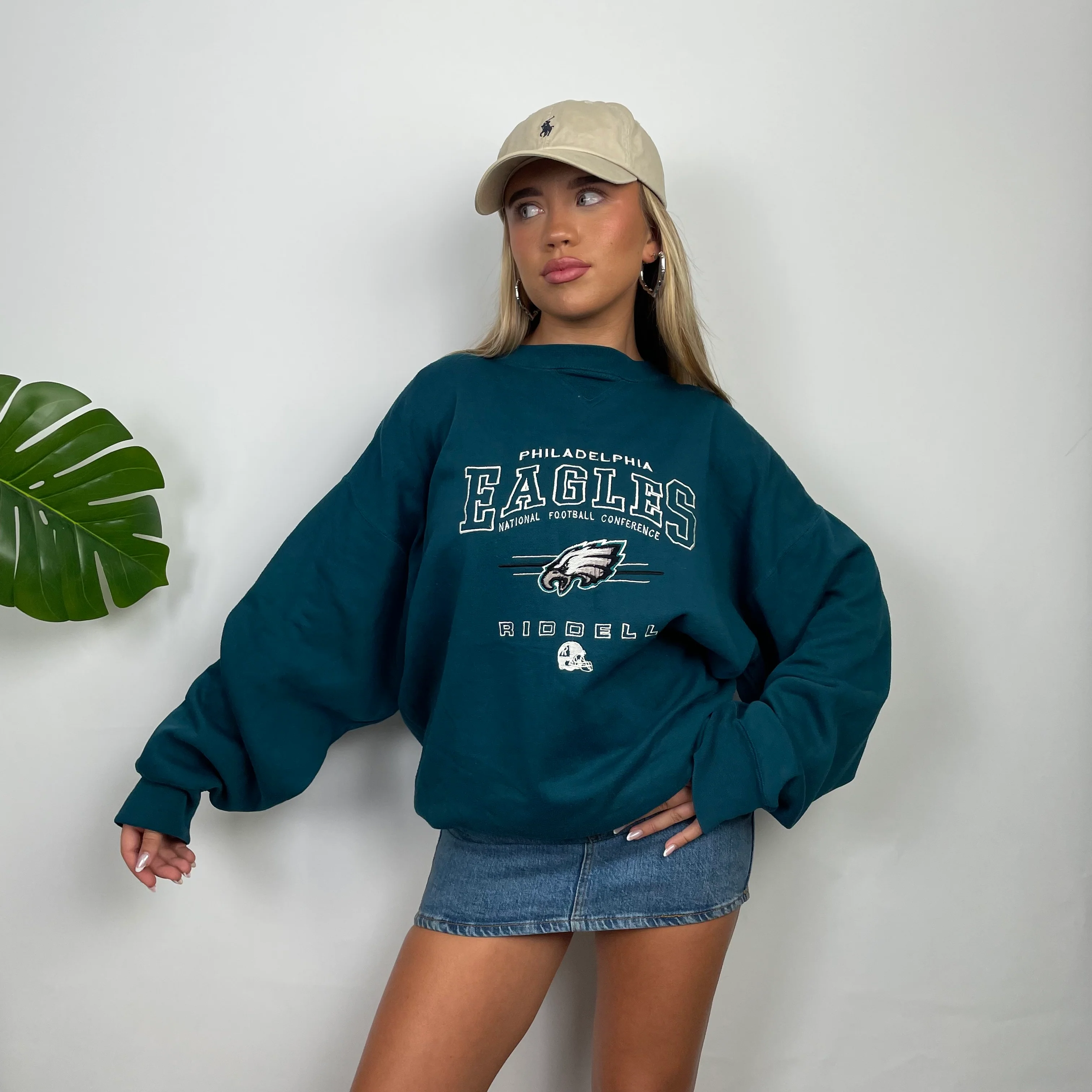 Philadelphia Eagles NFL Green Embroidered Spell Out Sweatshirt (L) - Image 4
