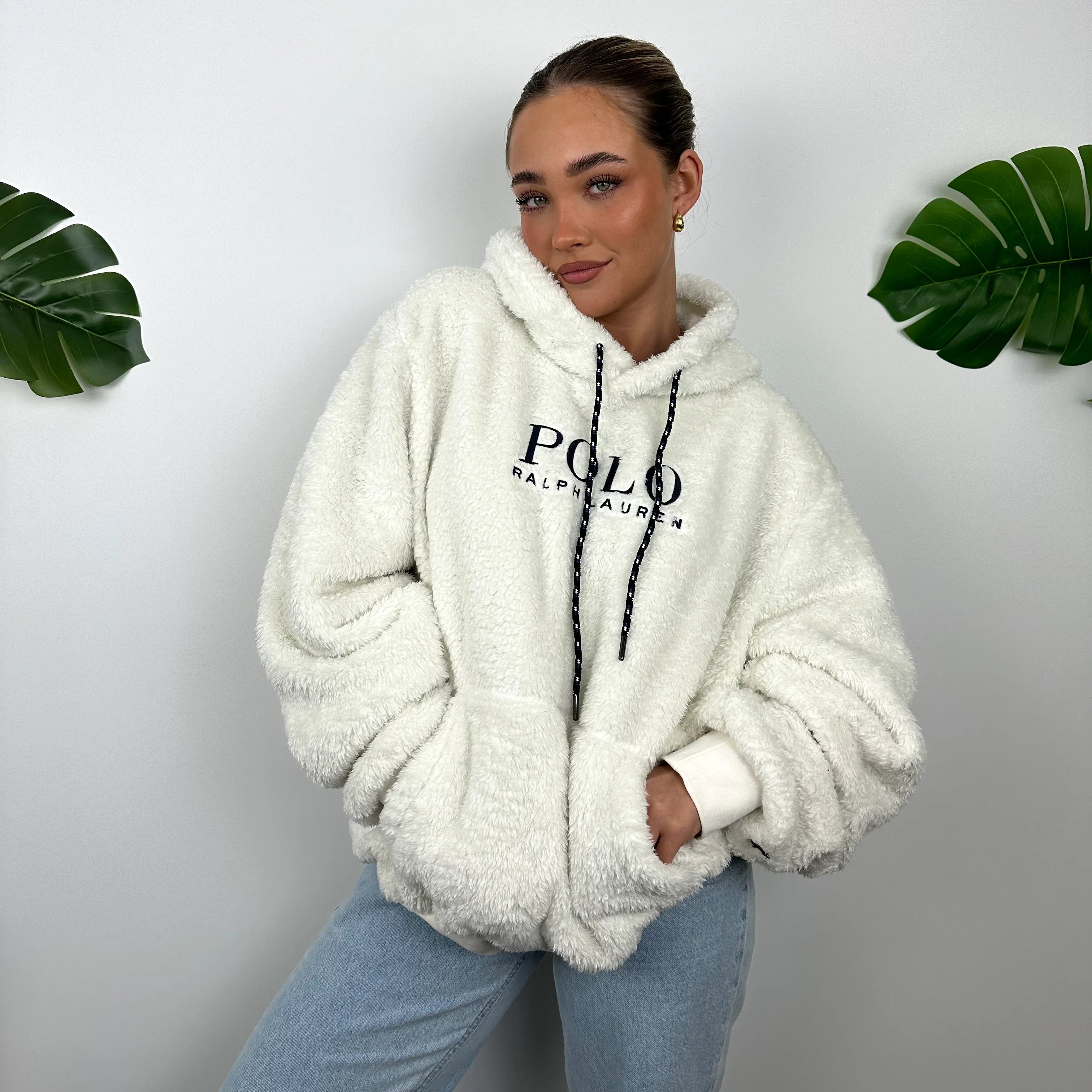 Polo Ralph Lauren White Embroidered Spell Out Teddy Bear Fleece Hoodie as worn by Danielle Collins (L) - Image 4