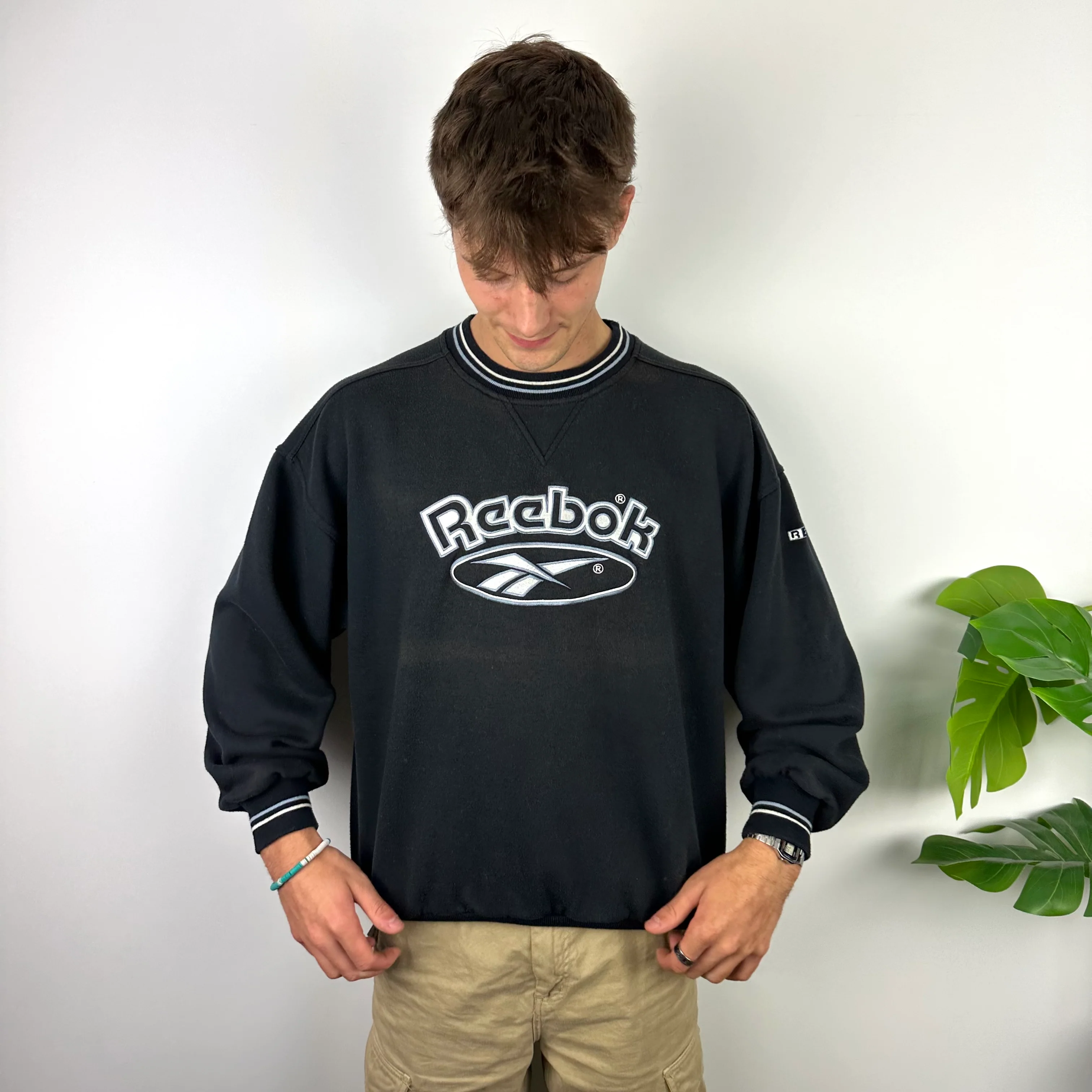 Reebok Navy Embroidered Spell Out Sweatshirt (M) - Image 7