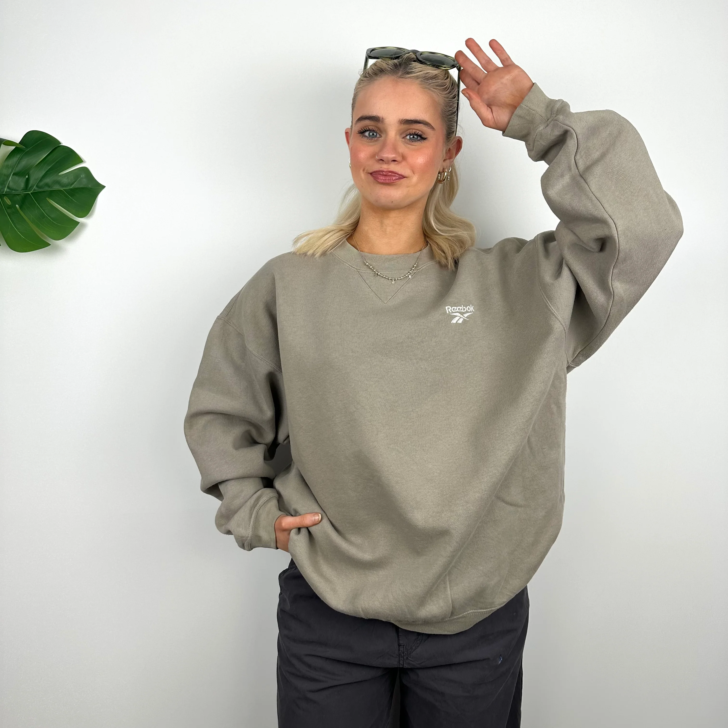 Reebok Brown Embroidered Spell Out Sweatshirt (L) - Image 3