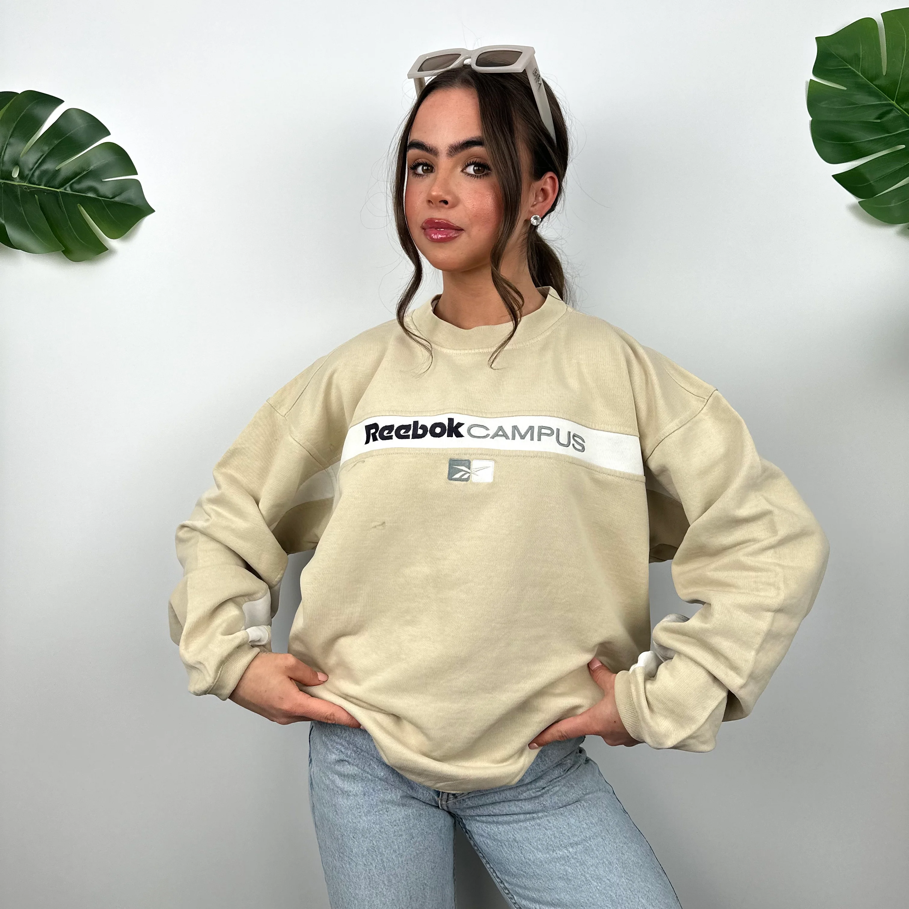 Reebok Cream Embroidered Spell Out Sweatshirt (M) - Image 7