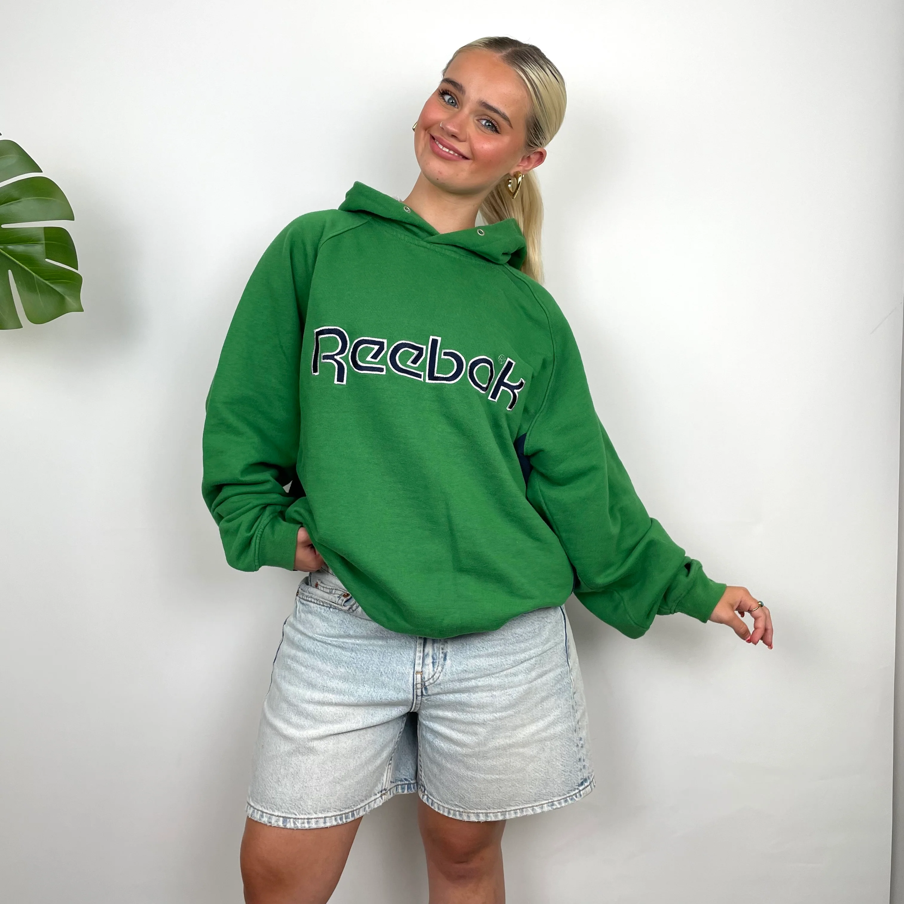 Reebok Green Embroidered Spell Out Hoodie (XL) - Image 5