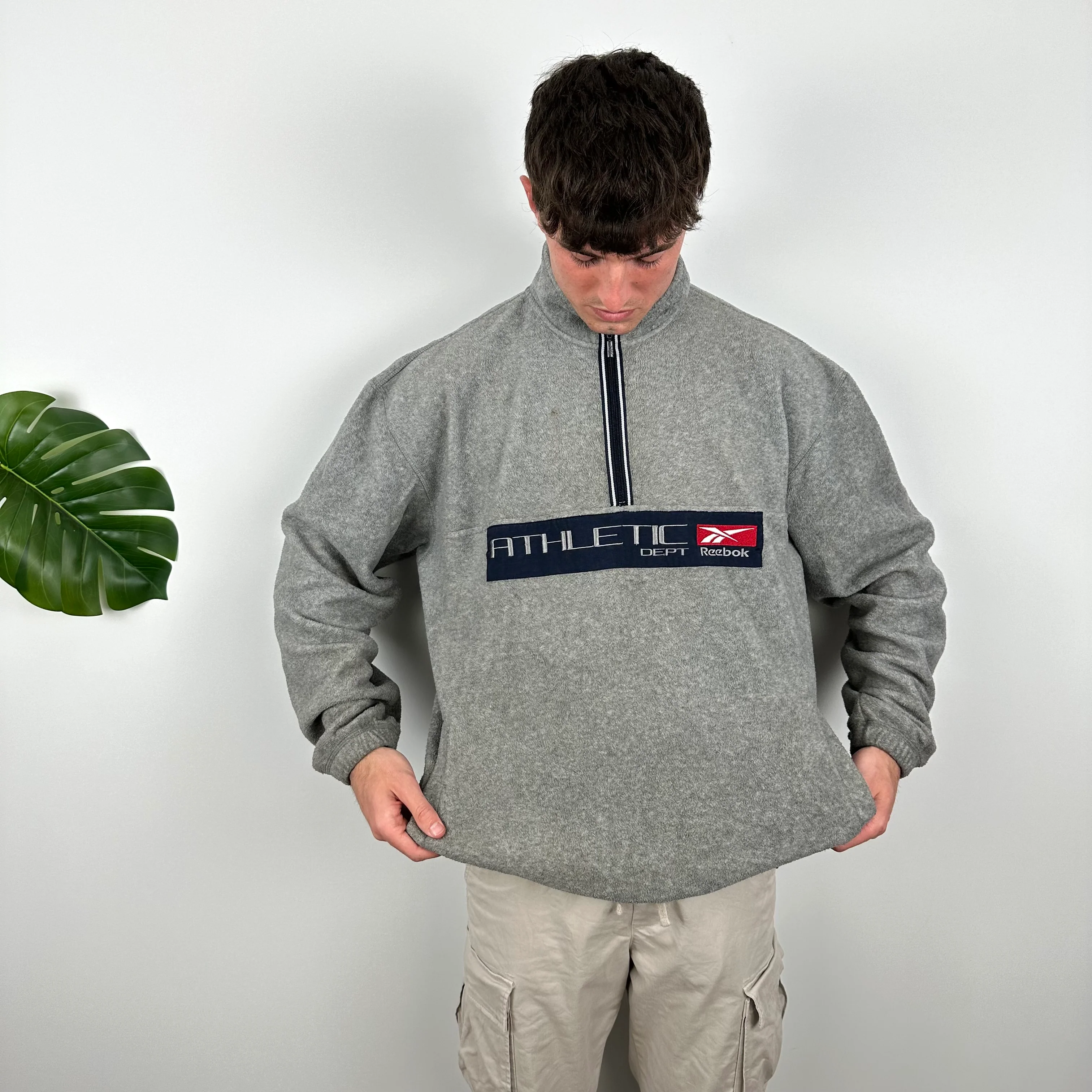 Reebok Grey Embroidered Spell Out Fleece Quarter Zip Sweatshirt (M) - Image 7