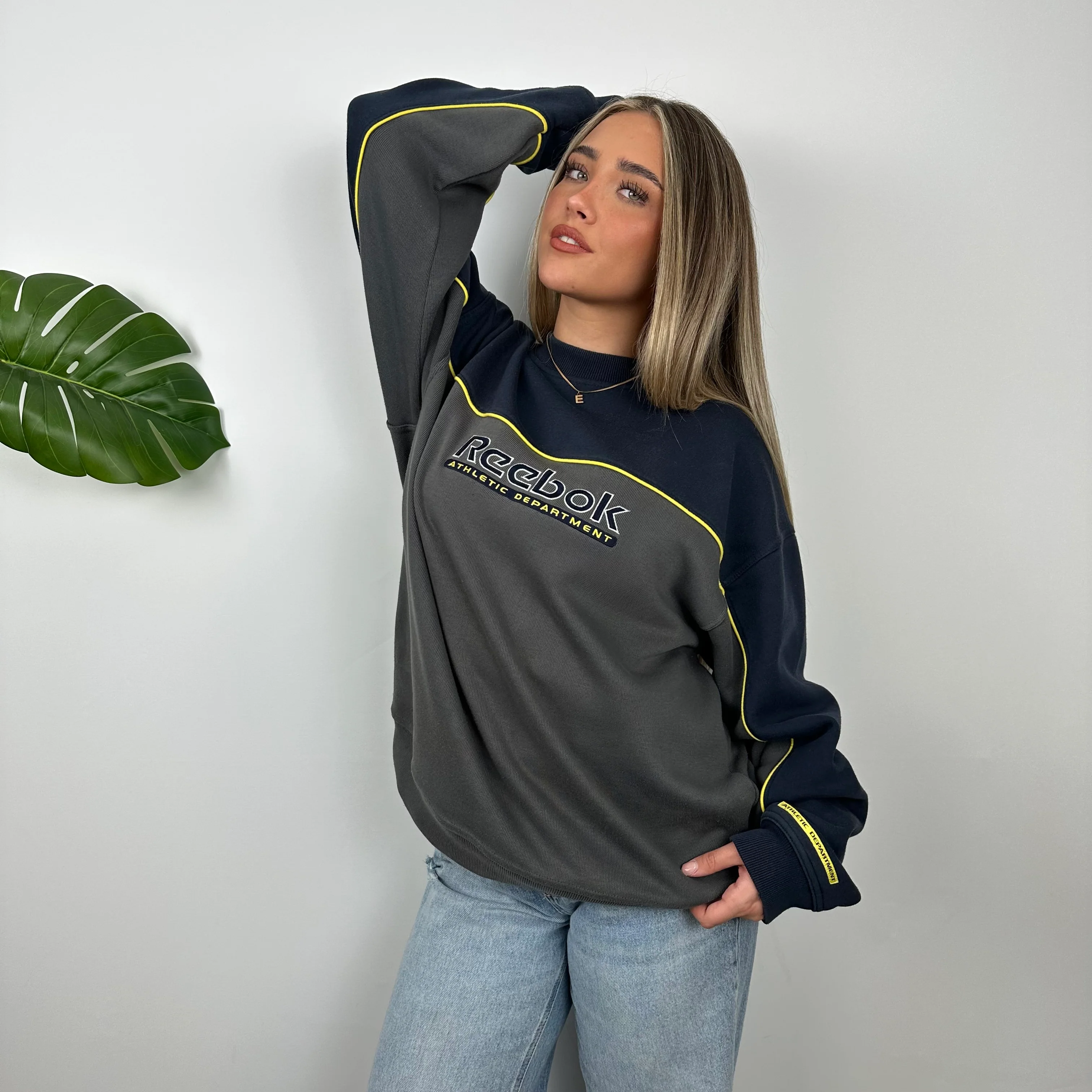 Reebok Grey Embroidered Spell Out Sweatshirt (L) - Image 7