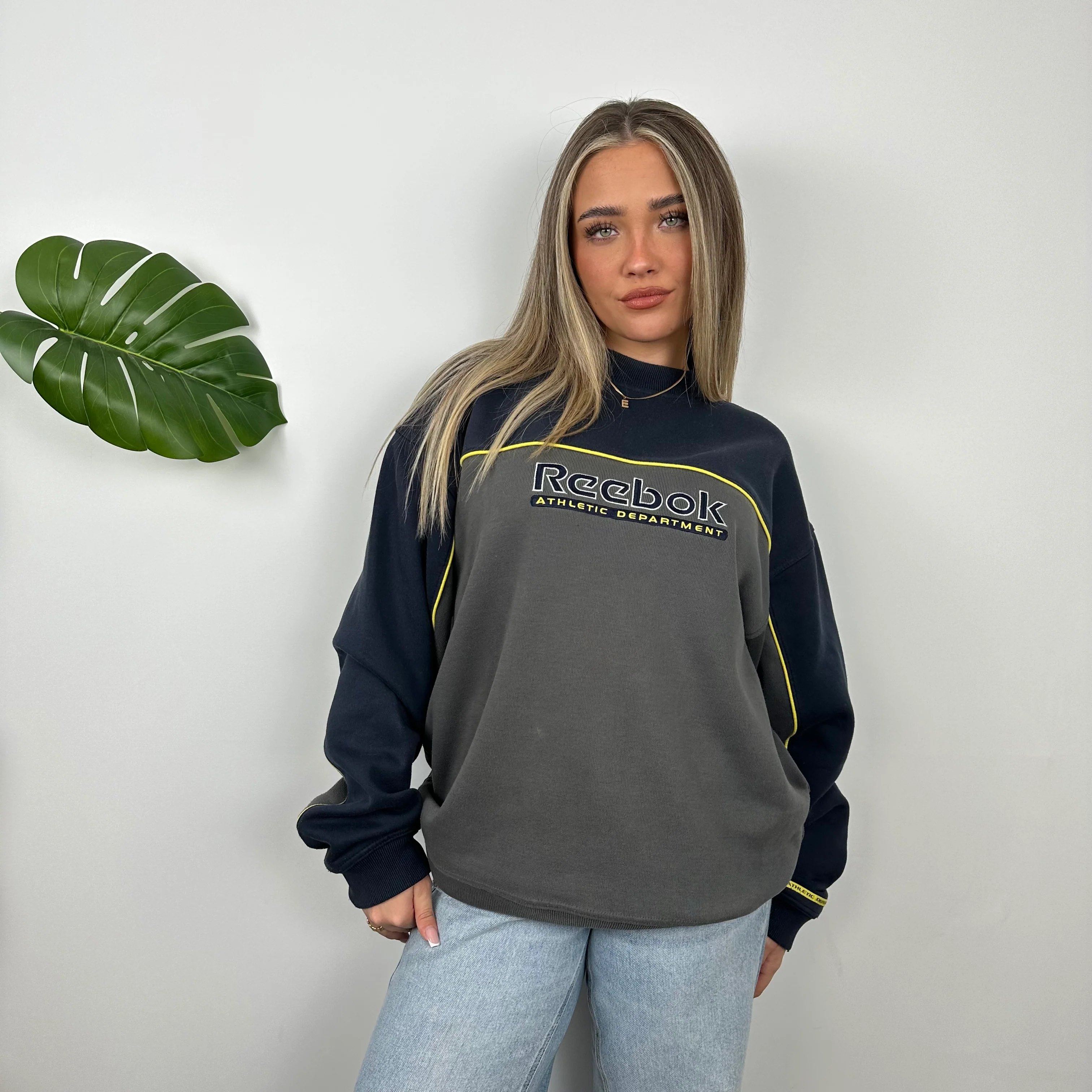 Reebok Grey Embroidered Spell Out Sweatshirt (L) - Image 9