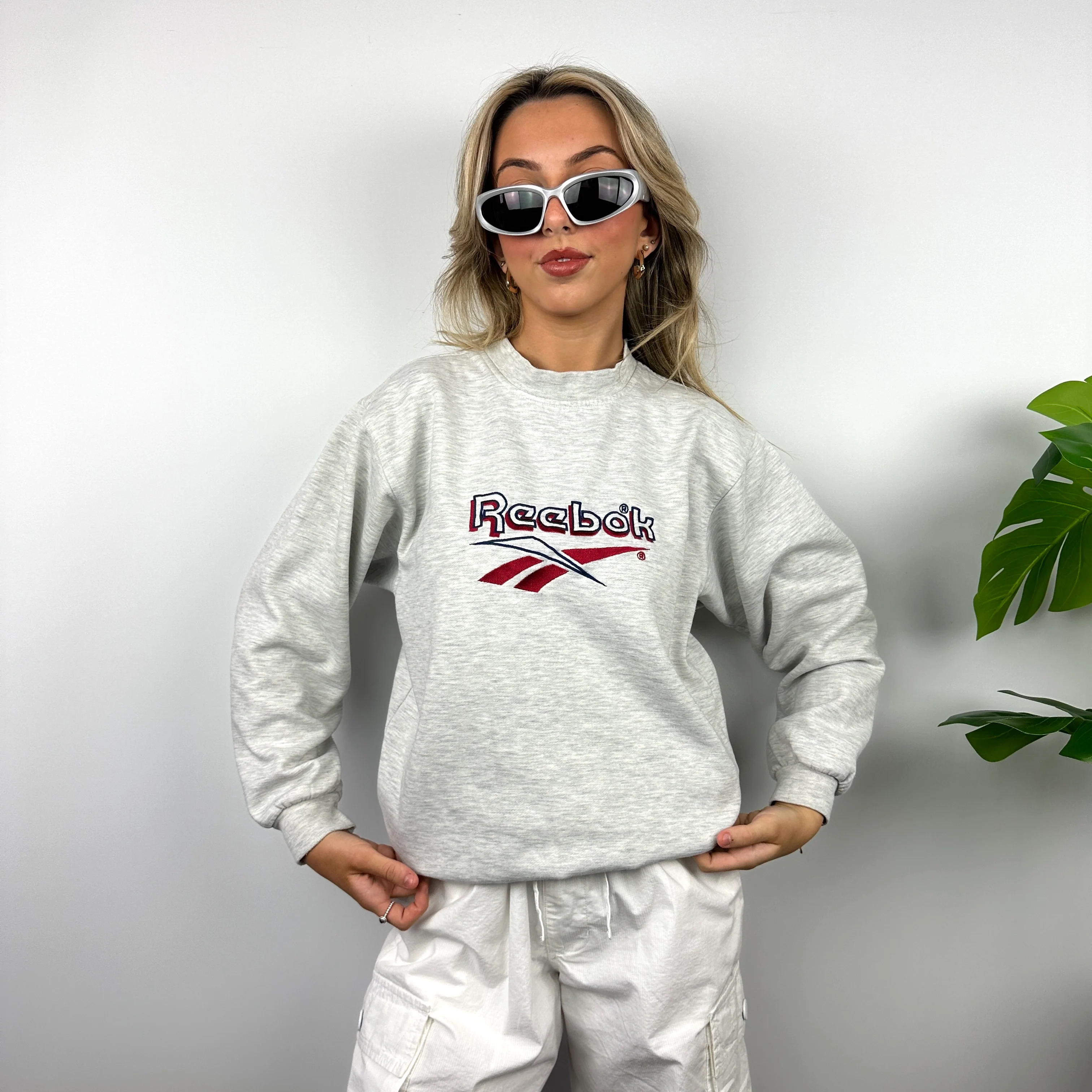 Reebok Grey Embroidered Spell Out Sweatshirt (M) - Image 3