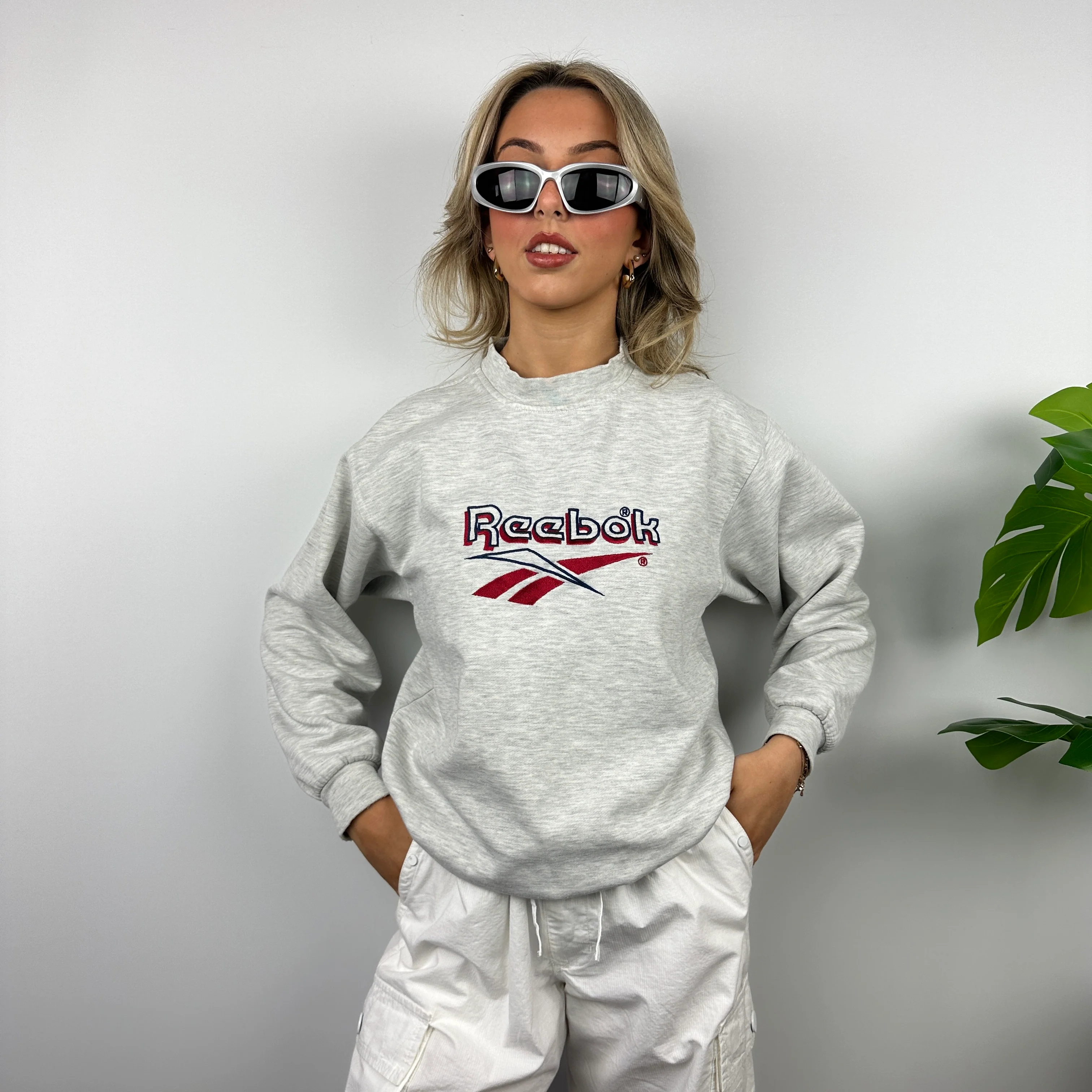 Reebok Grey Embroidered Spell Out Sweatshirt (M) - Image 6