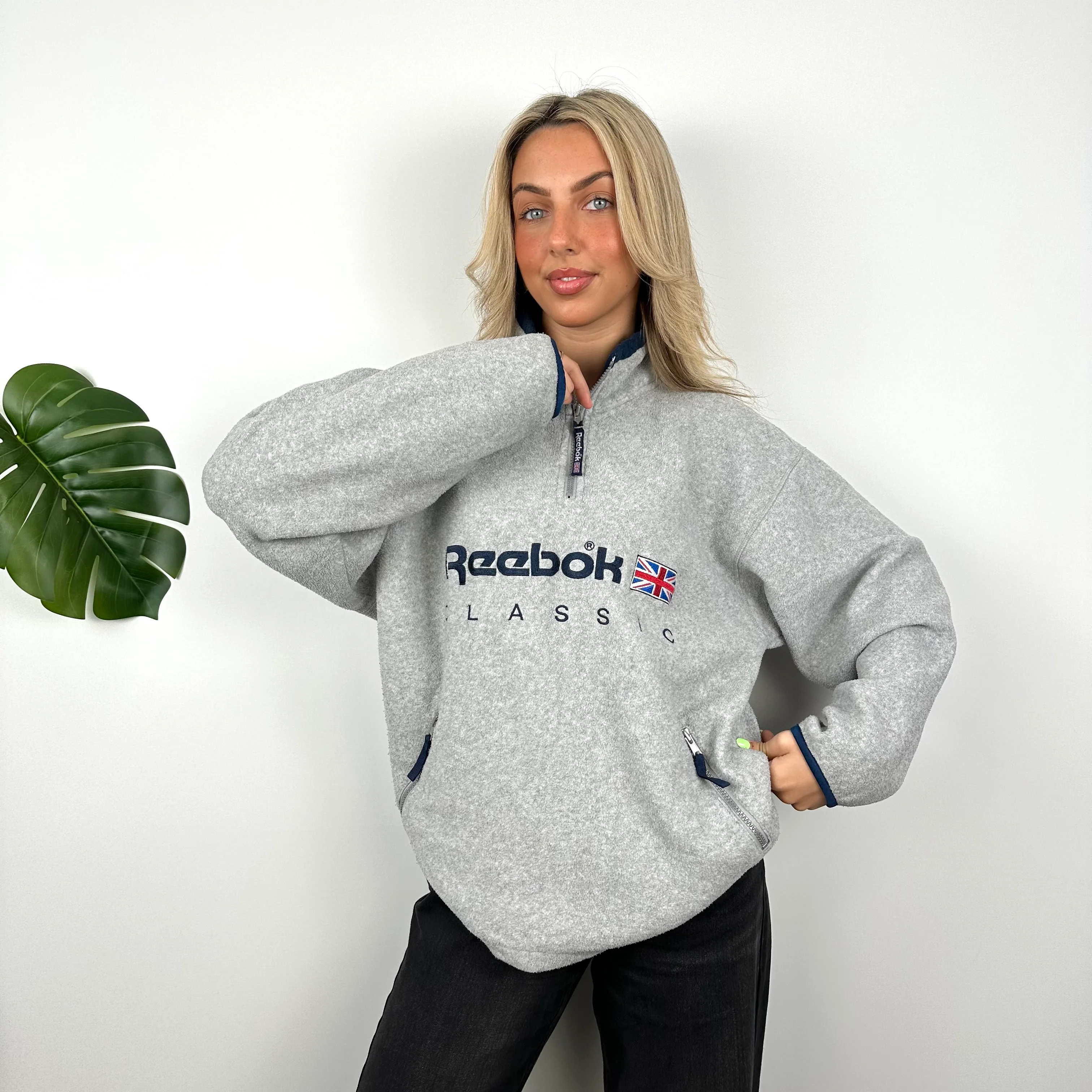 Reebok Grey Embroidered Spell Out Teddy Bear Fleece Quarter Zip Sweatshirt (L) - Image 2