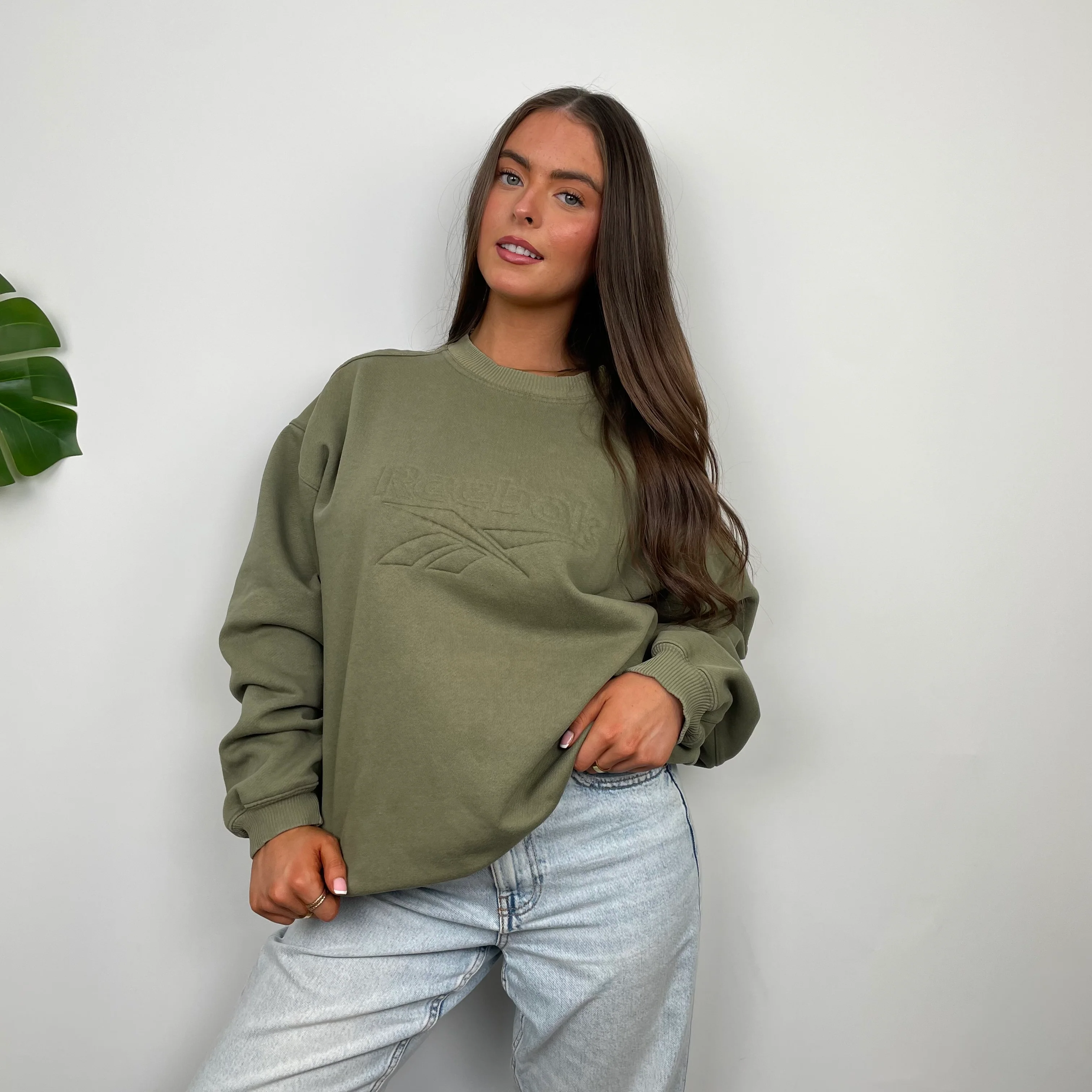 Reebok Khaki Embroidered Spell Out Sweatshirt (M) - Image 4