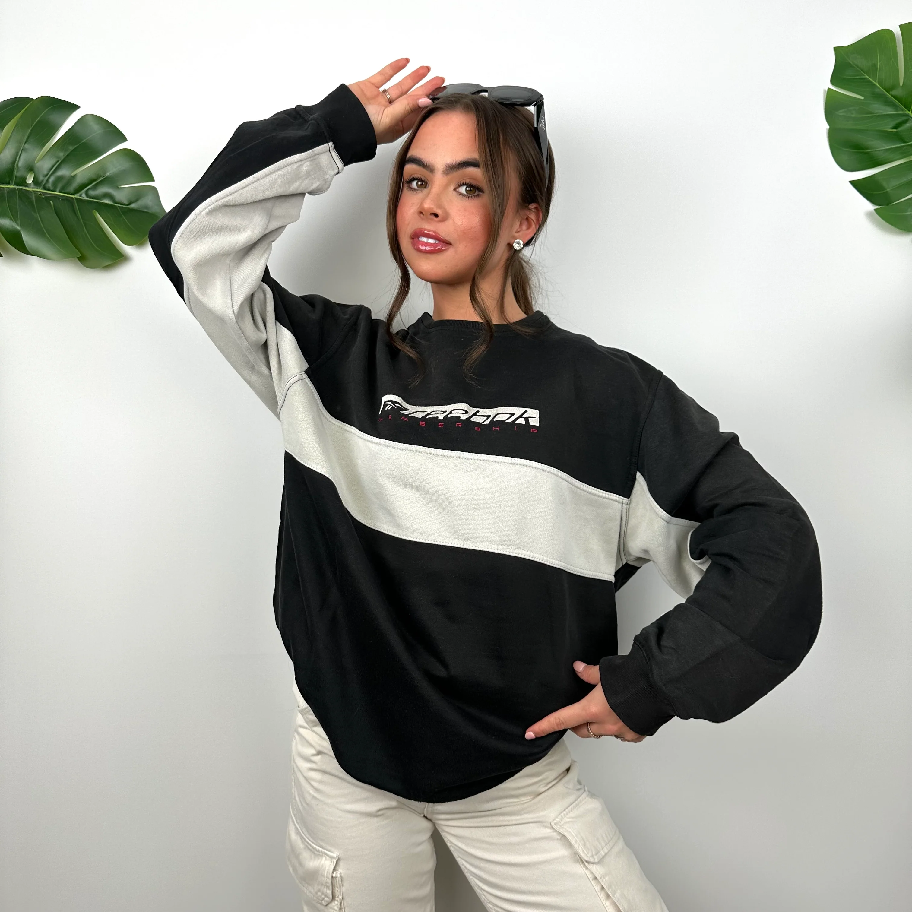 Reebok Membership Black Embroidered Spell Out Sweatshirt (M) - Image 2