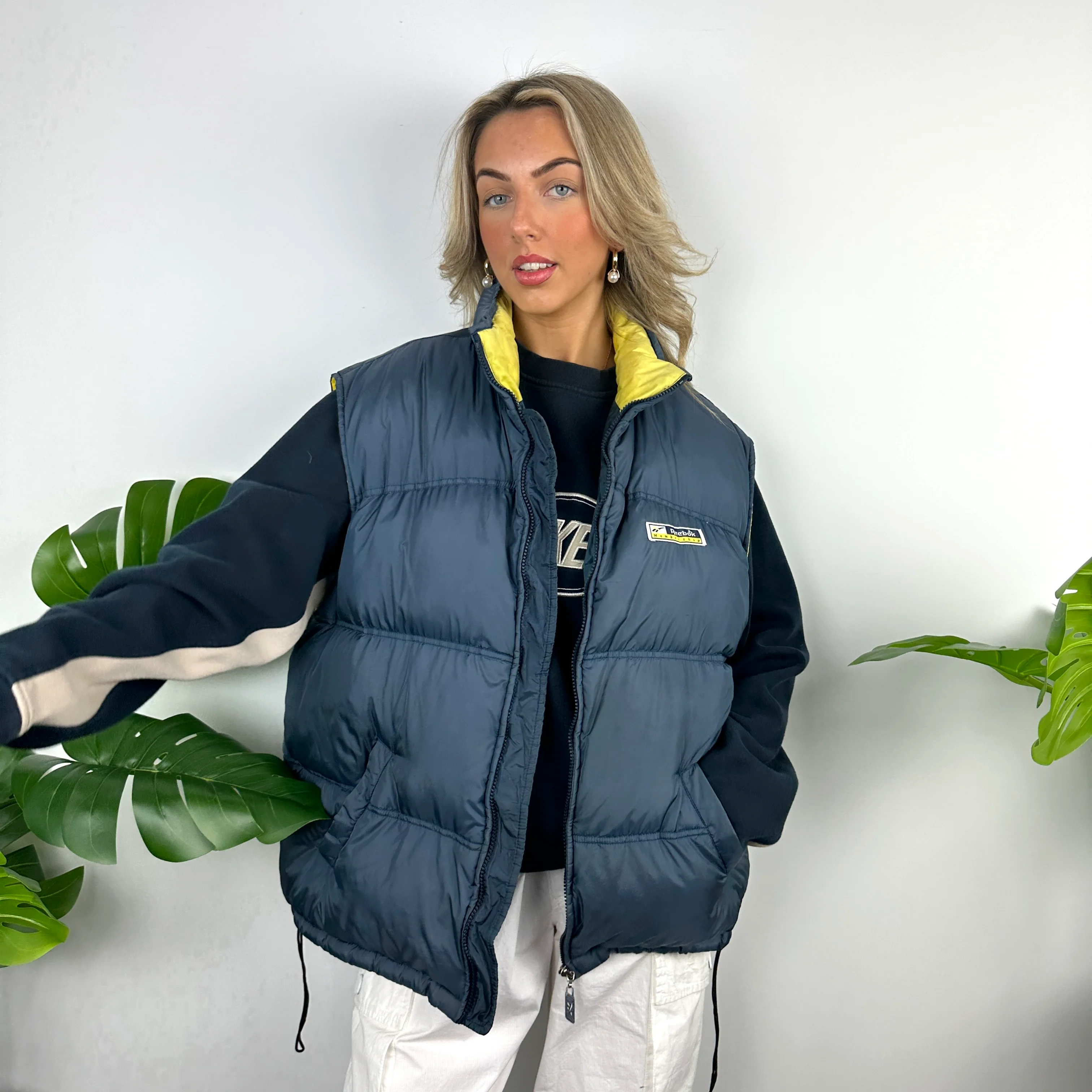 Reebok Navy Embroidered Spell Out Puffer Gilet (XL) - Image 5
