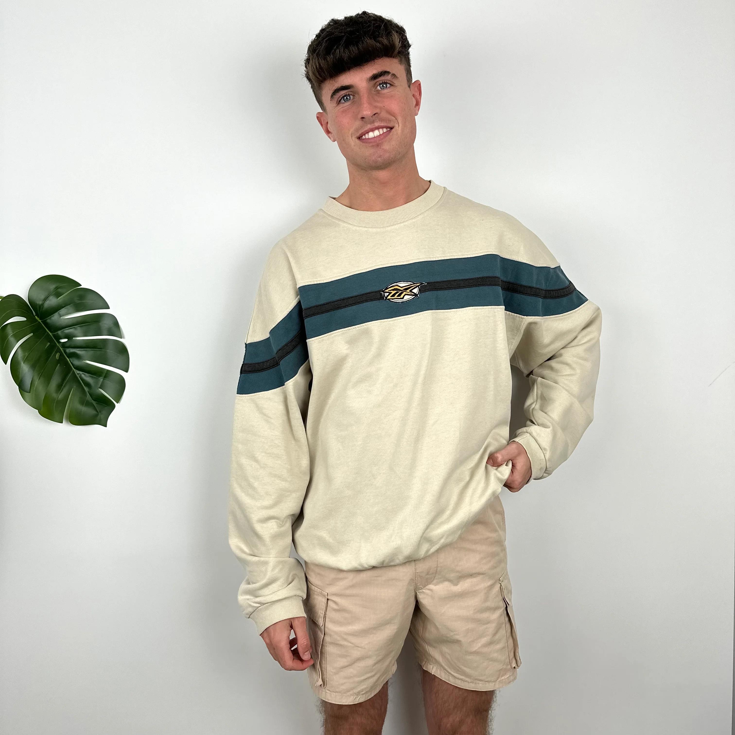 Reebok Cream Embroidered Spell Out Sweatshirt (XL) - Image 6