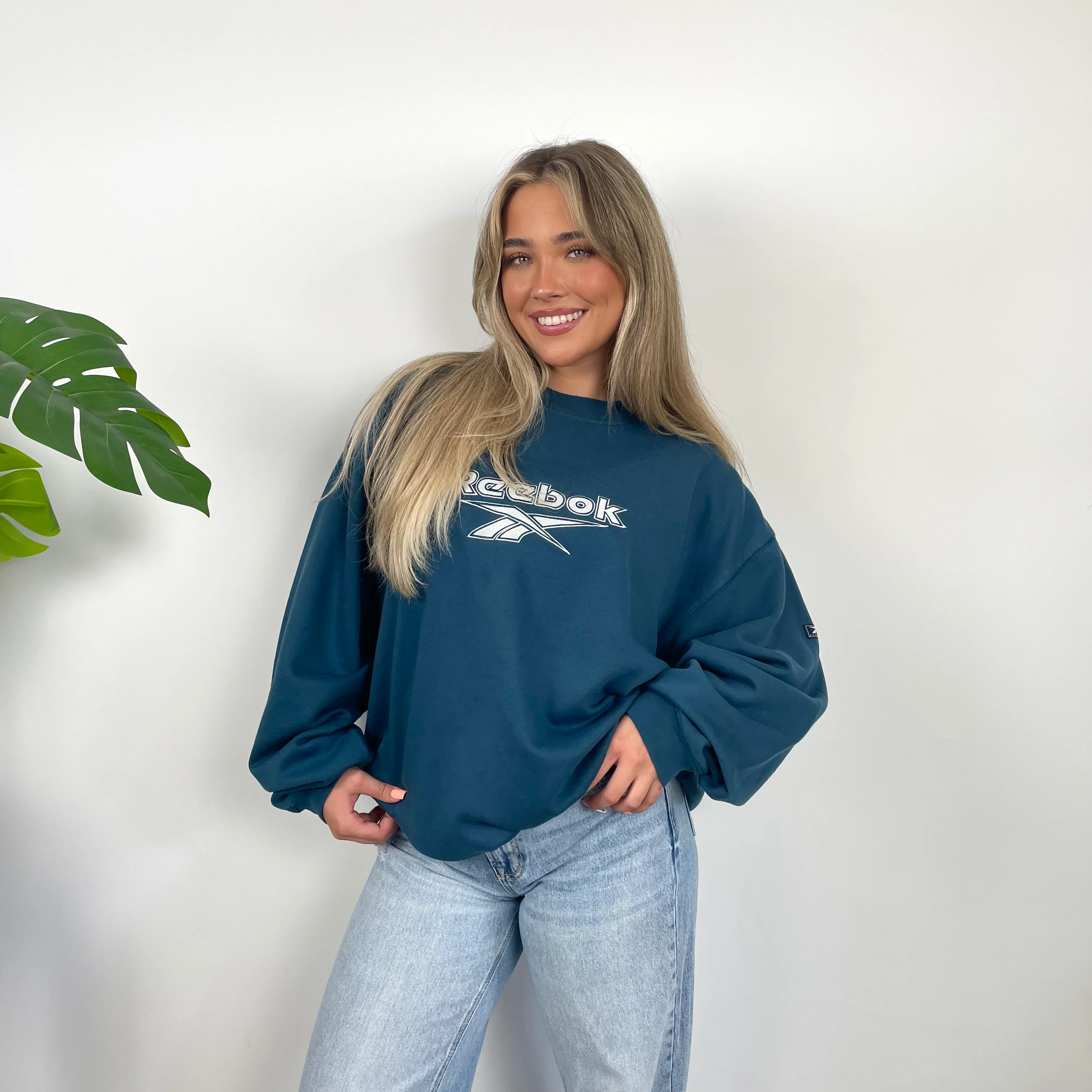Reebok RARE Green Embroidered Spell Out Sweatshirt (L) - Image 2