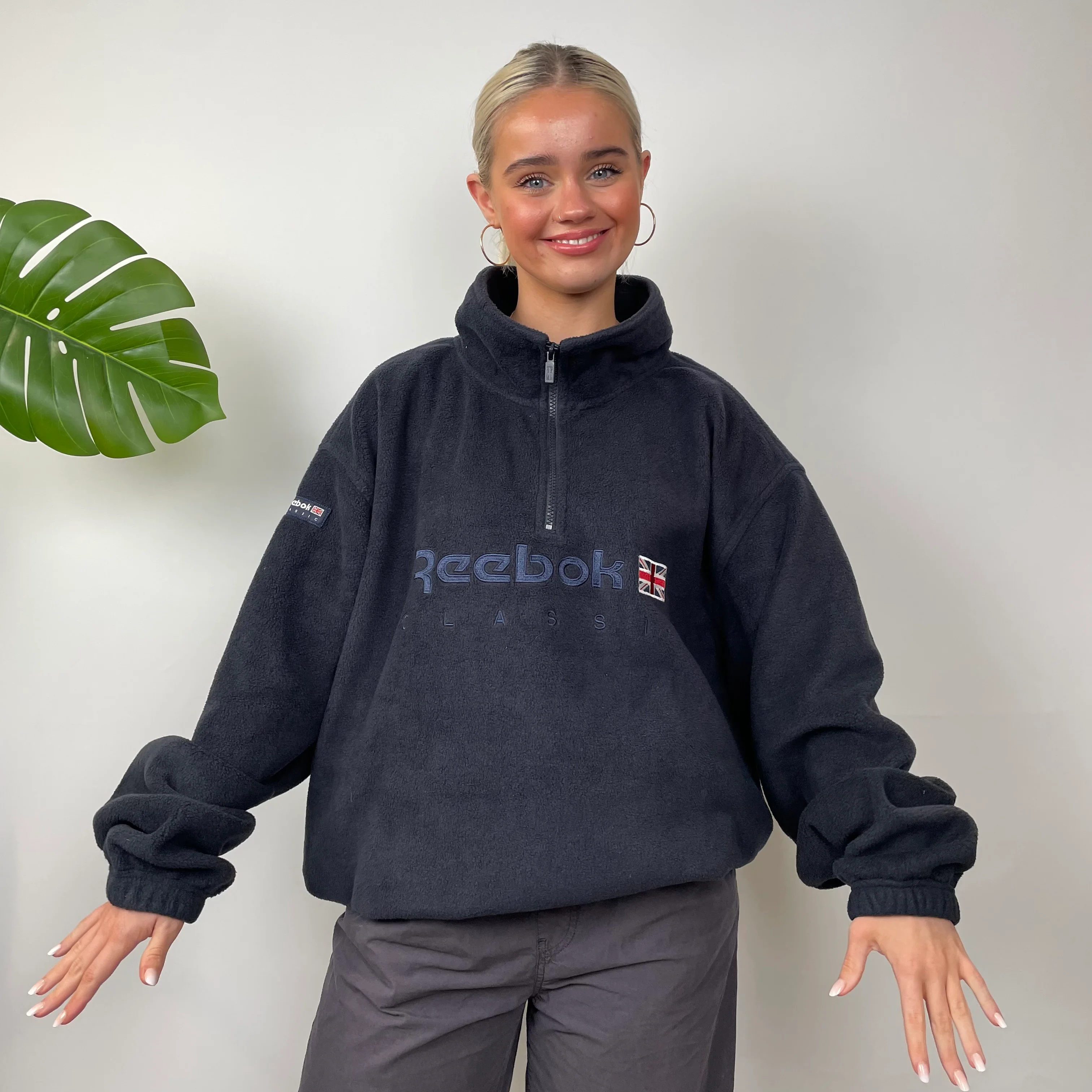 Reebok RARE Navy Embroidered Spell Out Teddy Bear Fleece Quarter Zip Sweatshirt (XXL) - Image 4