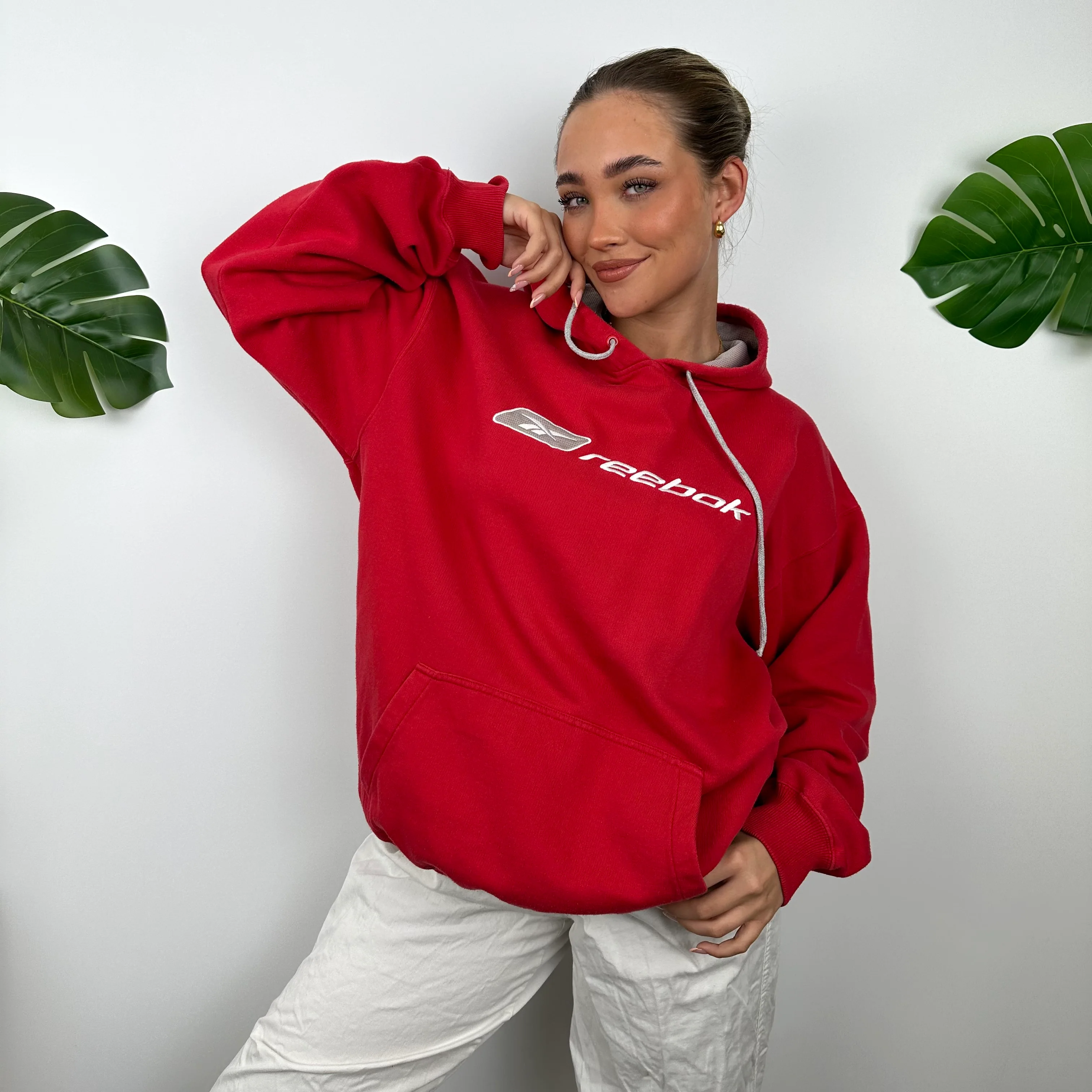 Reebok Red Embroidered Spell Out Hoodie (M) - Image 3