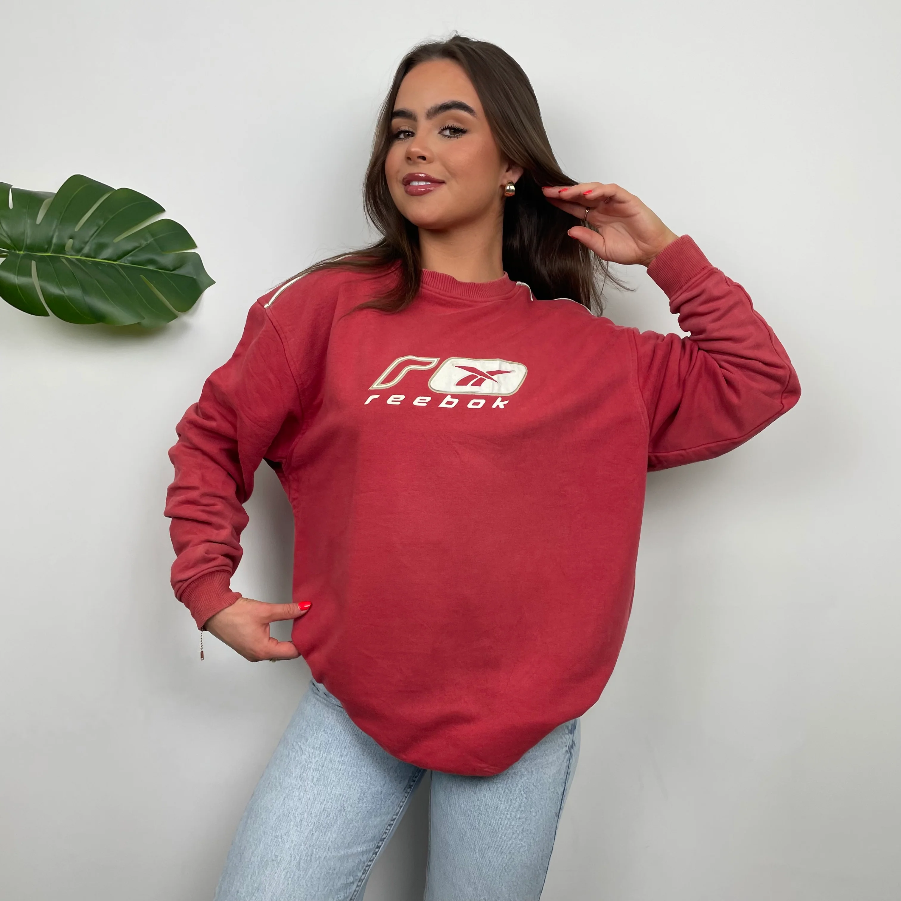 Reebok Red Embroidered Spell Out Sweatshirt (M) - Image 5