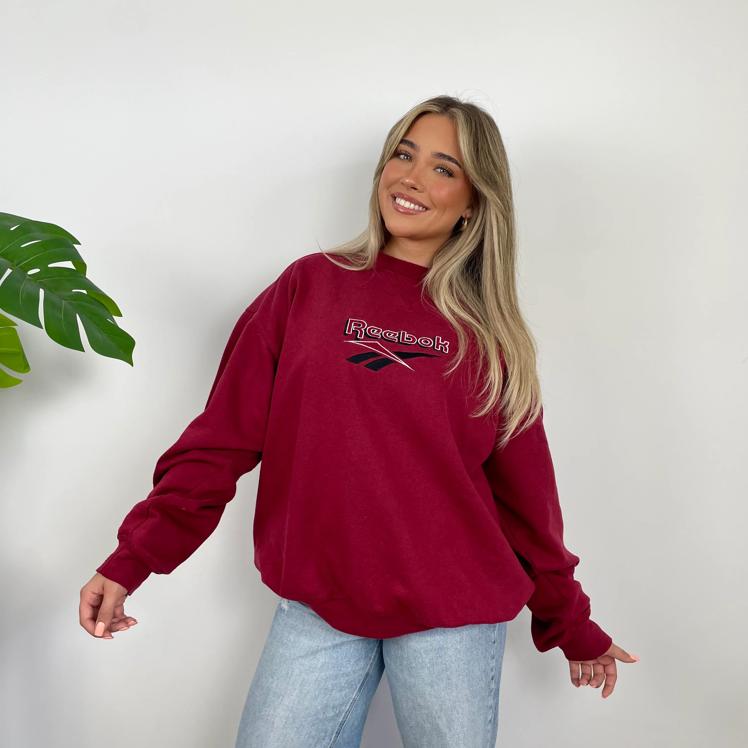 Reebok Red Embroidered Spell Out Sweatshirt (L) - Image 6