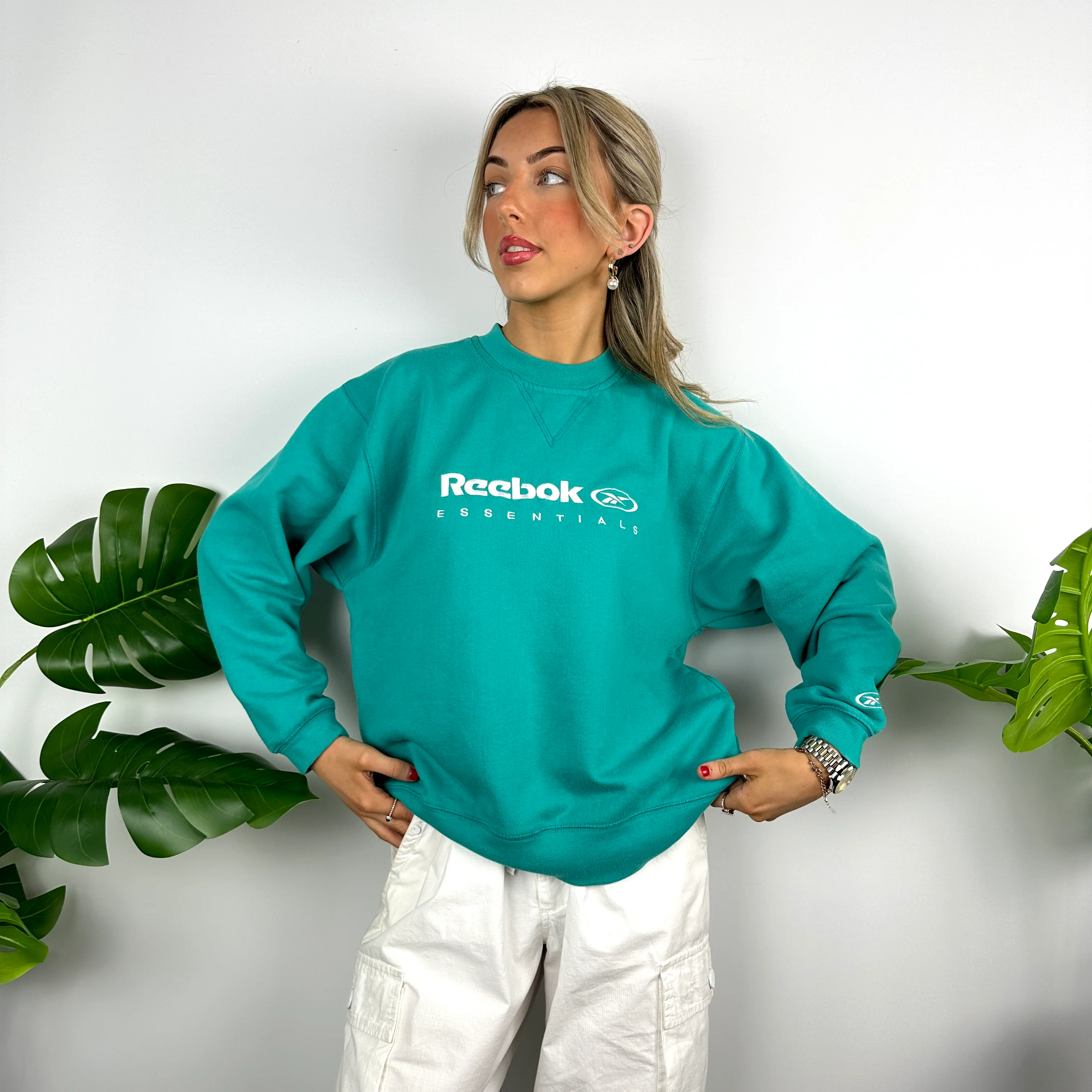 Reebok Turquoise Blue Embroidered Spell Out Sweatshirt (M) - Image 5